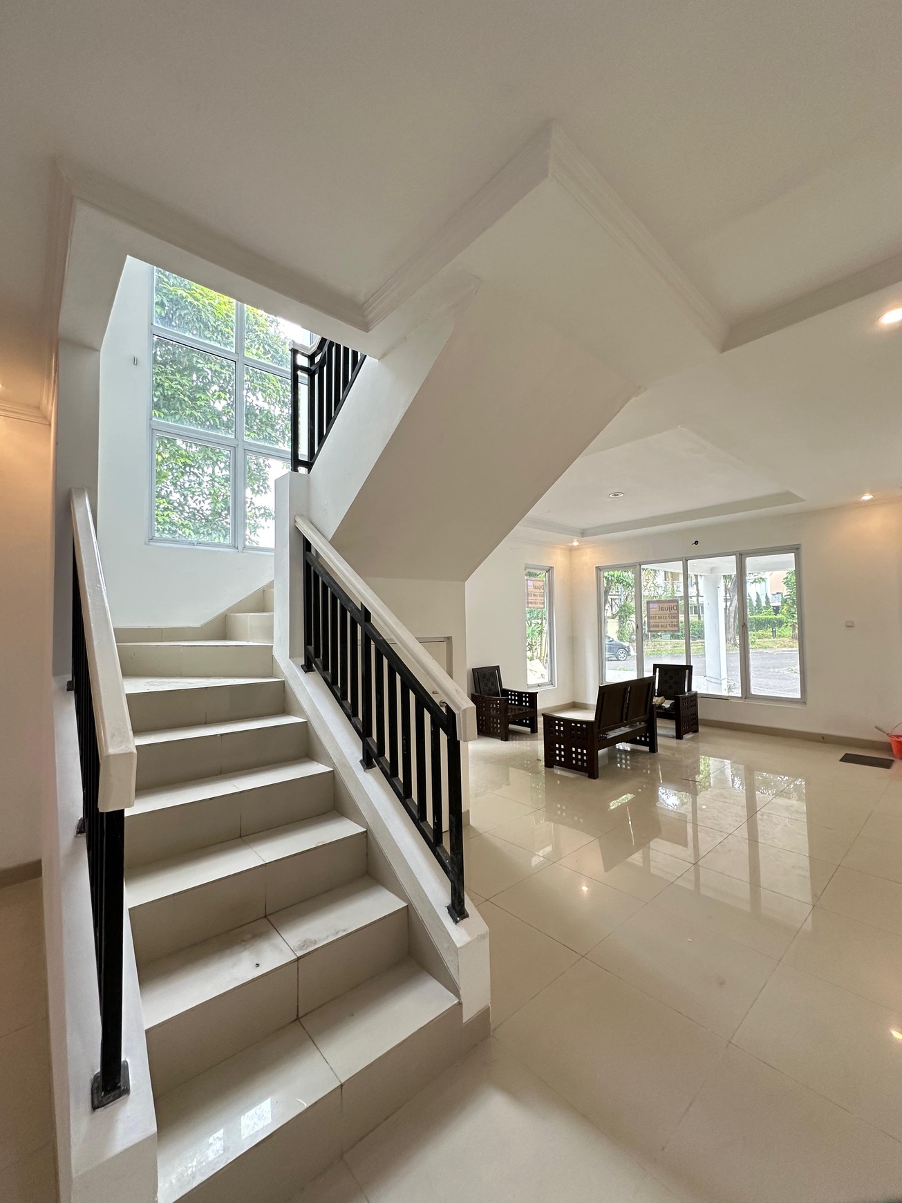 Rumah Modern minimalis di GREEN PERMATA Residence Swadarma, Jakarta Selatan