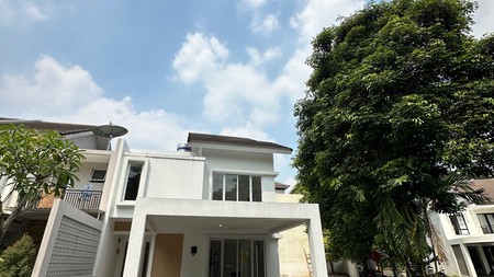 Rumah Modern minimalis di GREEN PERMATA Residence Swadarma, Jakarta Selatan