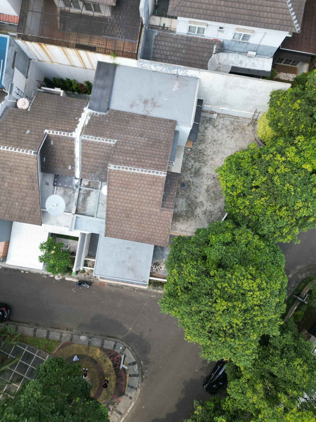 Rumah Modern minimalis di GREEN PERMATA Residence Swadarma, Jakarta Selatan
