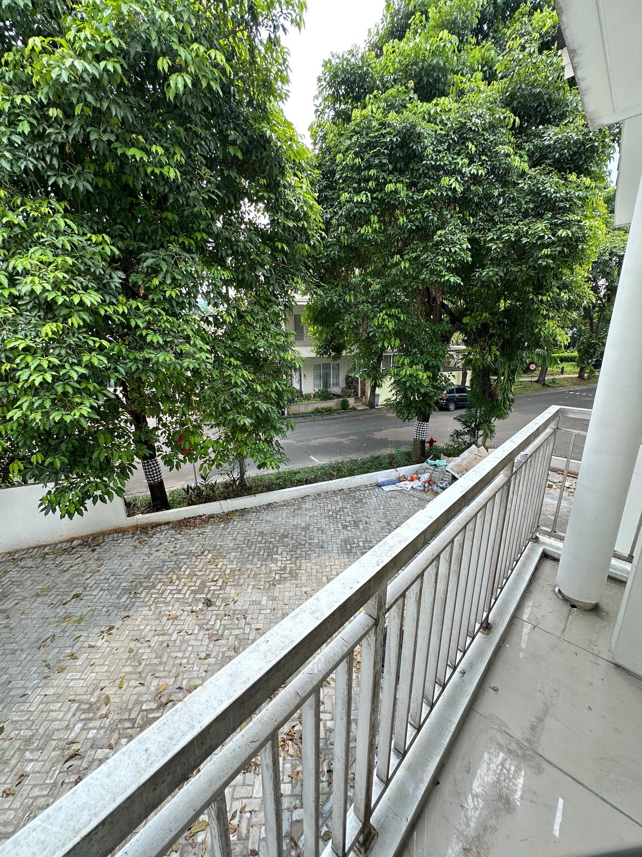 Rumah Modern minimalis di GREEN PERMATA Residence Swadarma, Jakarta Selatan