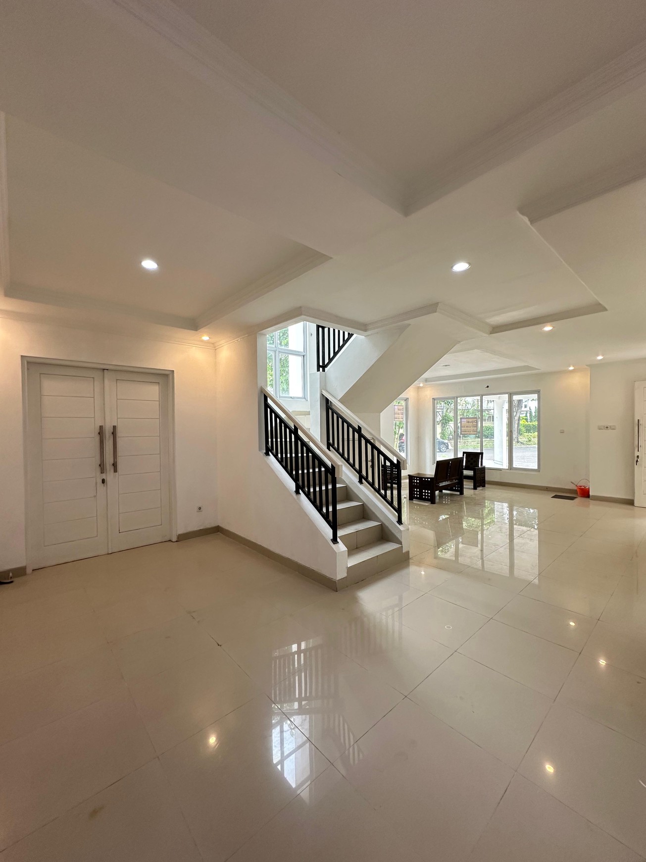 Rumah Modern minimalis di GREEN PERMATA Residence Swadarma, Jakarta Selatan