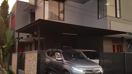Pamulang villa dago kintamani rumah hoek siap huni dalam komplek