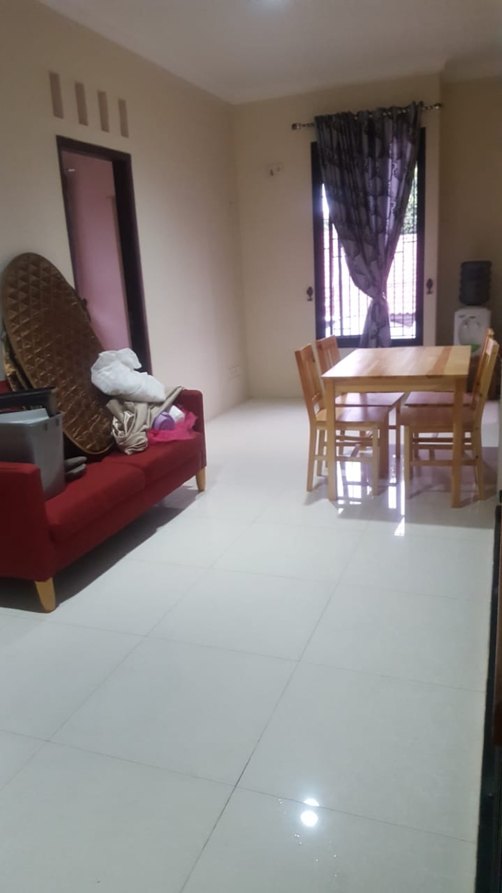 Pamulang villa dago kintamani rumah hoek siap huni dalam komplek