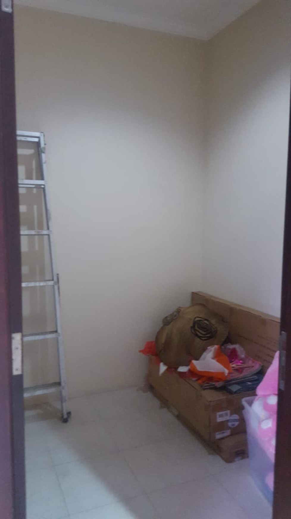 Pamulang villa dago kintamani rumah hoek siap huni dalam komplek