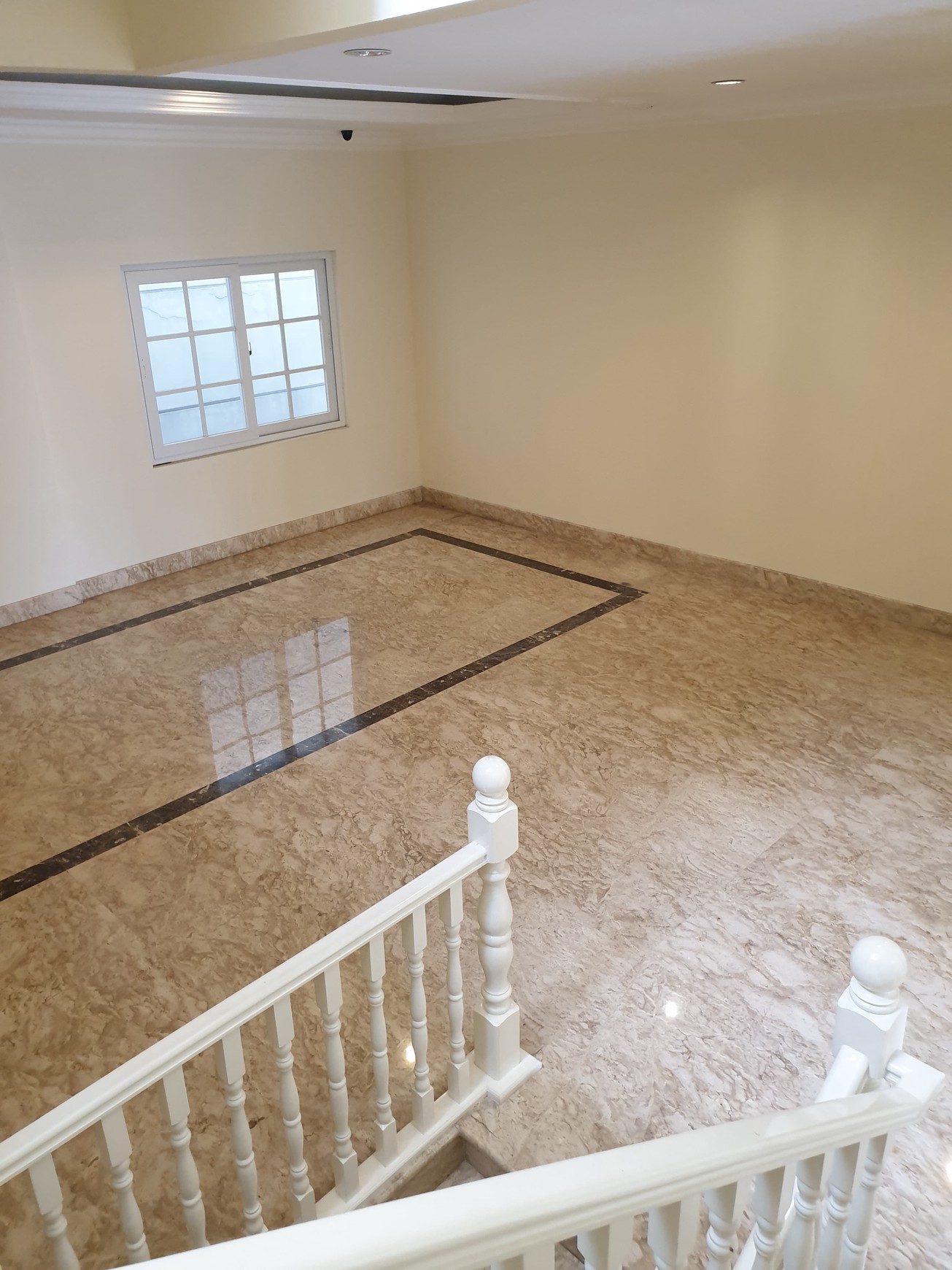 Rumah Mewah gaya  American Classic di Pondok Indah Area  Hanya 5 menit dari Pondok Indah Mall