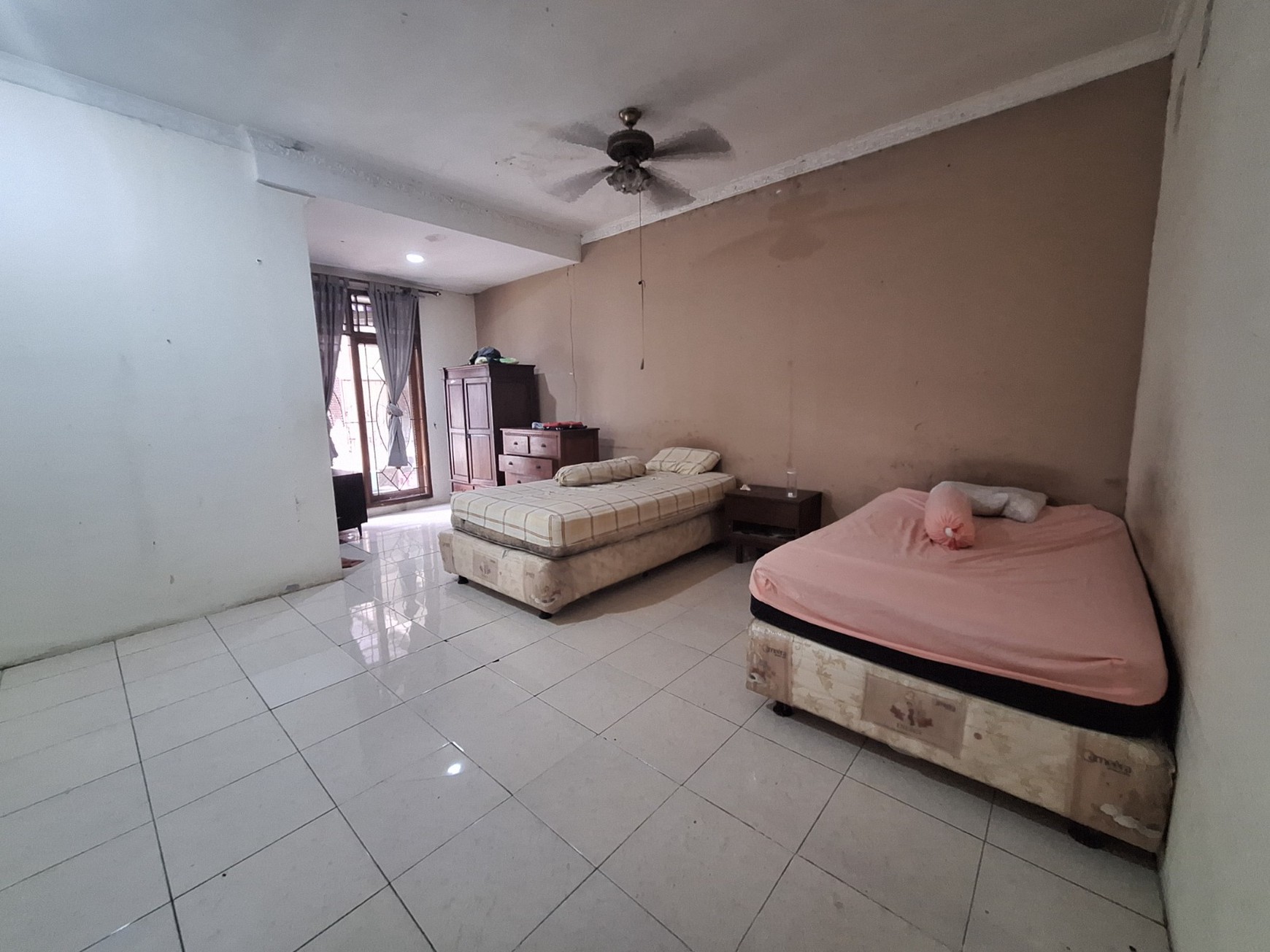 Tanah baru dekat tugu luas 1761 rumah hitung tanah harga cantik