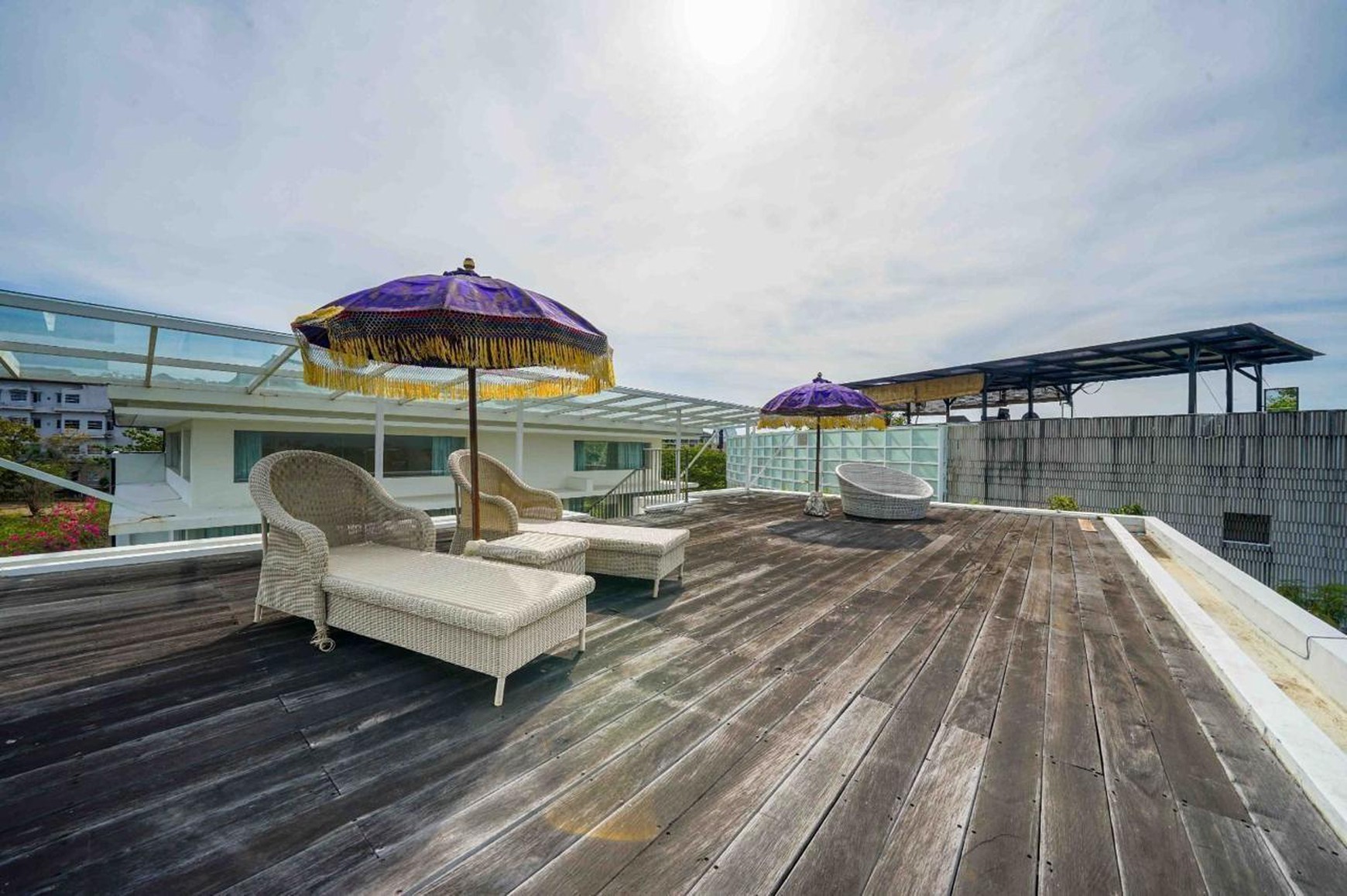 Luxury Golf-Front Estate with Panoramic Ocean Views in Pecatu, Uluwatu