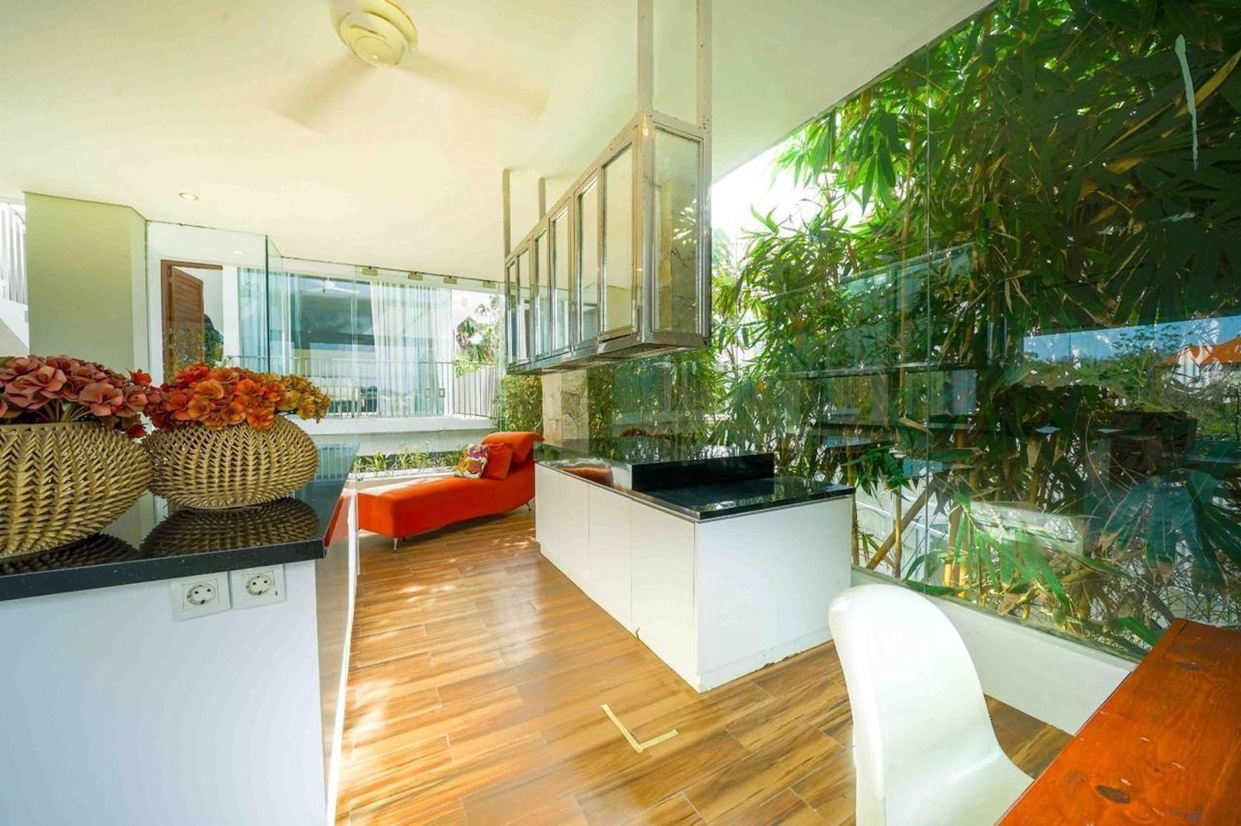 Luxury Golf-Front Estate with Panoramic Ocean Views in Pecatu, Uluwatu