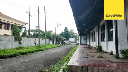 Disewakan Rumah Usaha Di Raya A Yani Surabaya