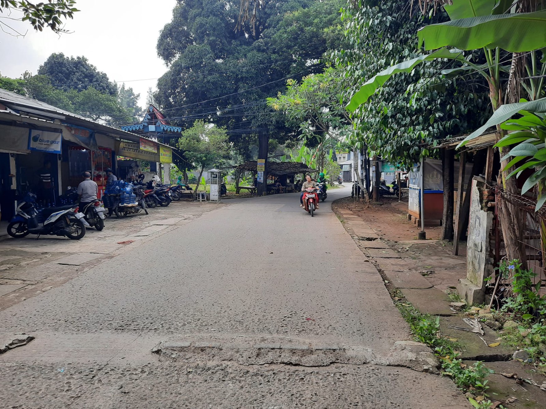 Kavling siap bangun, Cocok untuk Cluster, Dekat dengan Bintaro Exchange.