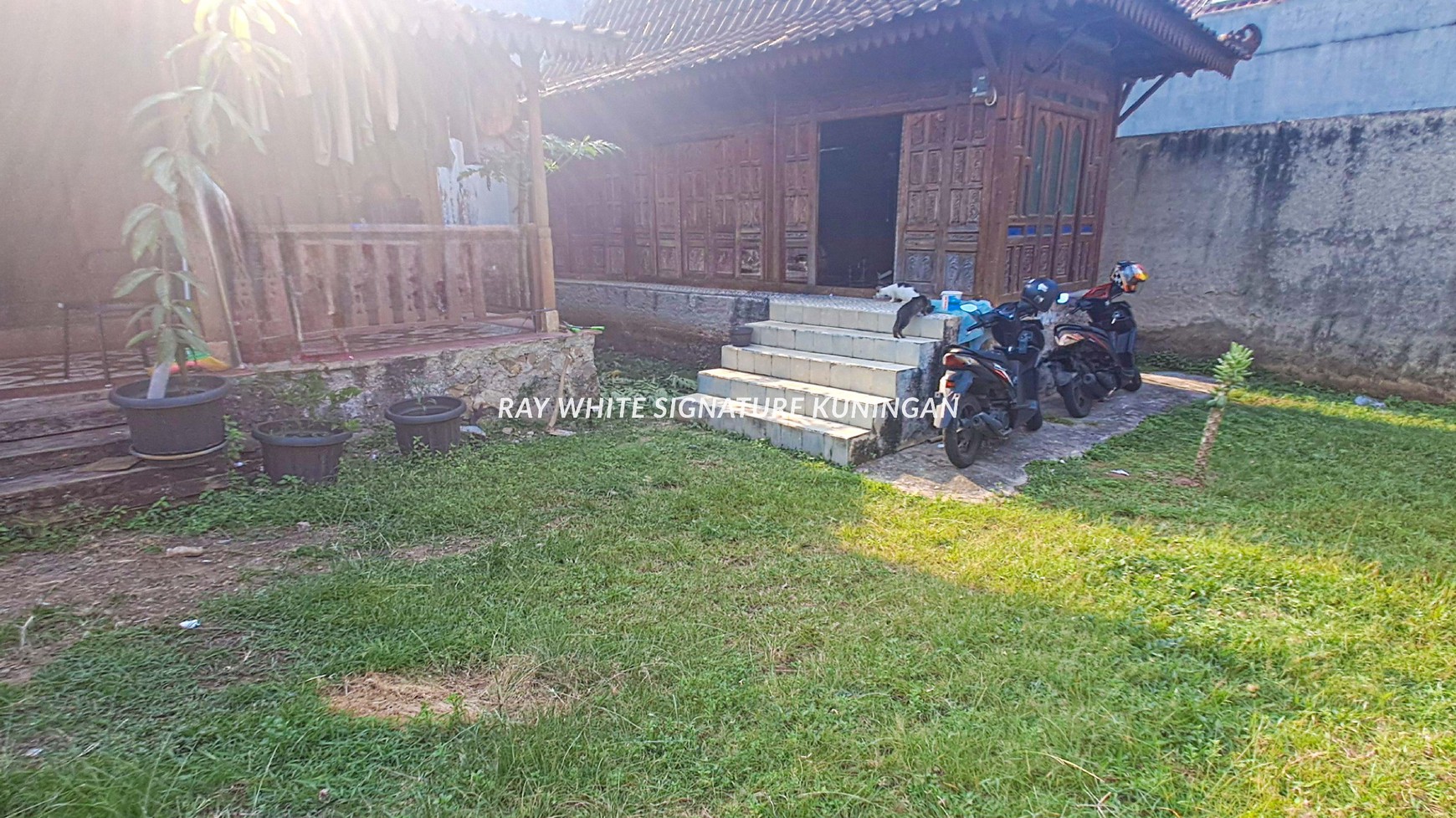 Tanah Posisi Hook Cocok Untuk Hunian di Jl Cililin Area Tenang