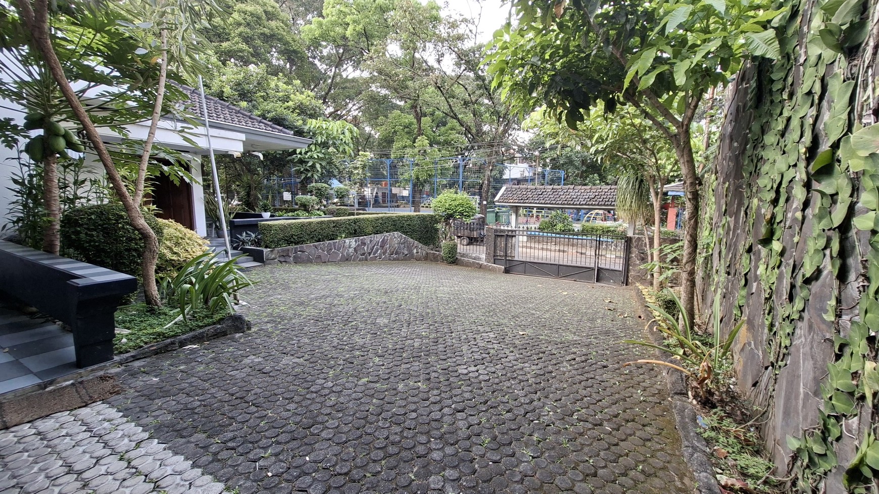 Dijual Rumah Sayap Dago jl Bagusrangin