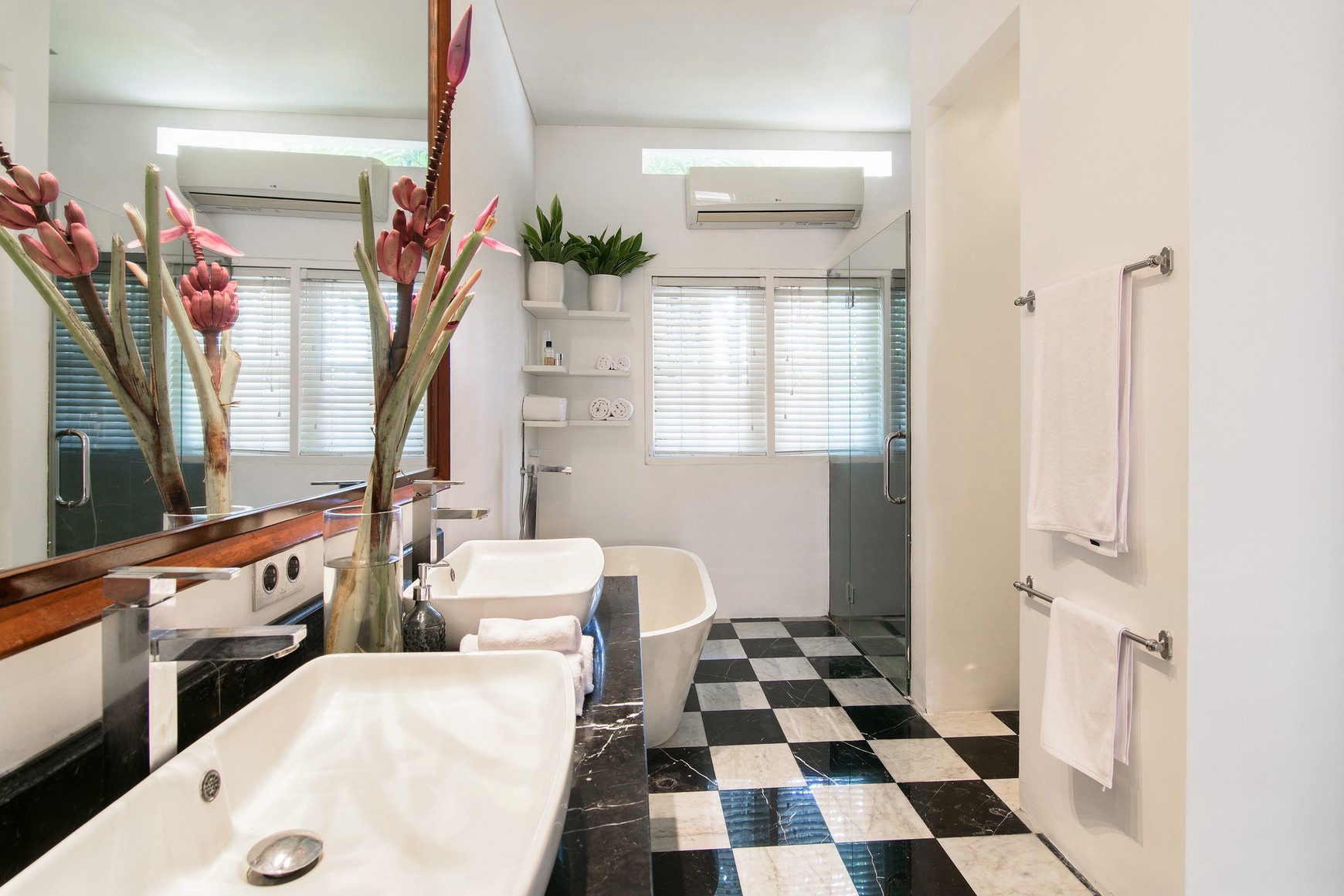 Luxury Villa For Sale in Umalas, Kerobokan