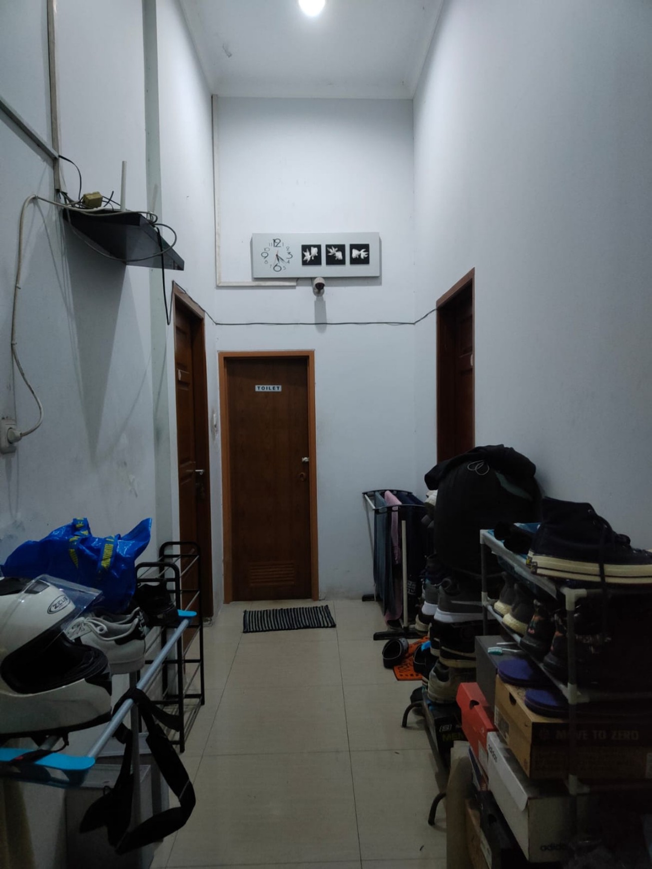 Dijual rumah 8 kamar di palmerah cocok utk usaha kosan