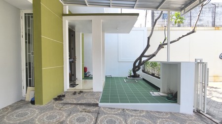 Rumah Ternyaman deket Merr surabaya