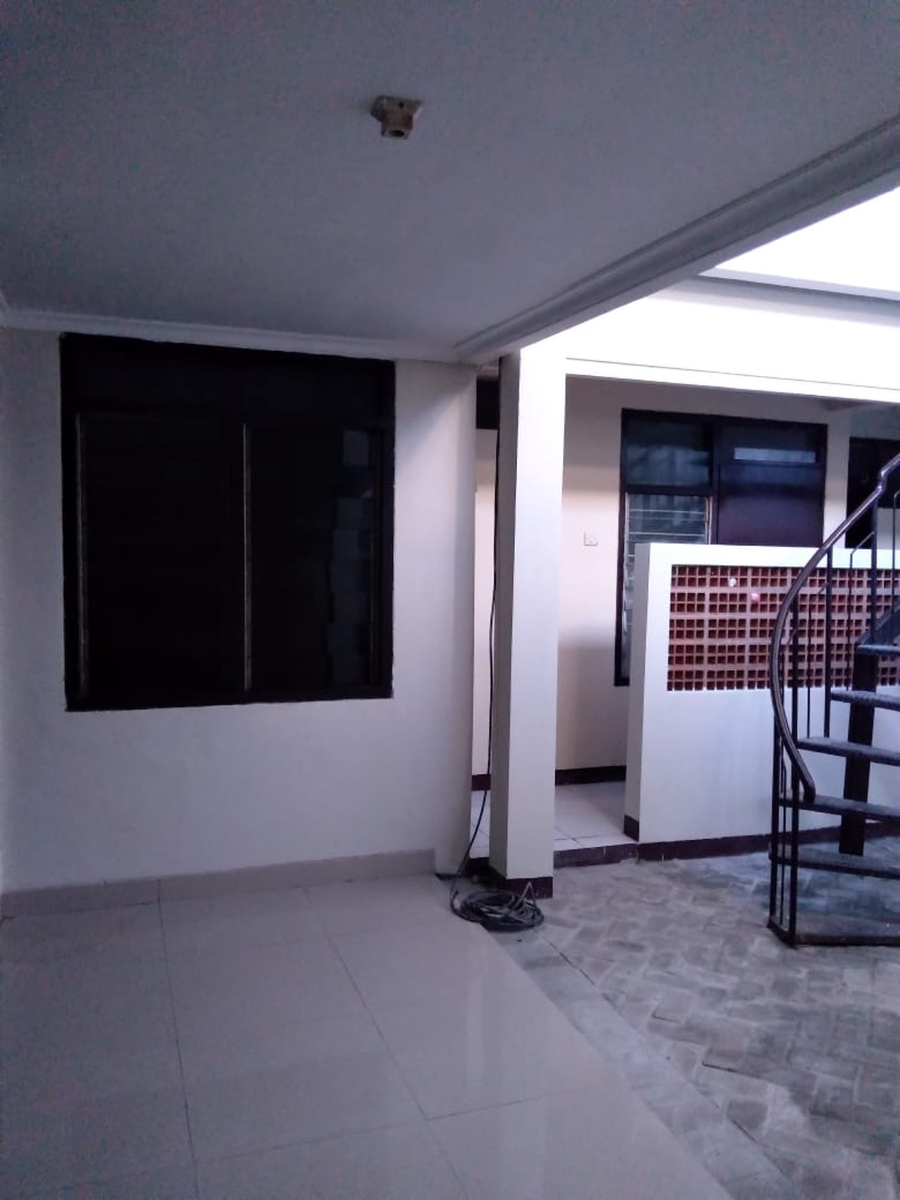 Disewakan Rumah Baruk Utara Surabaya