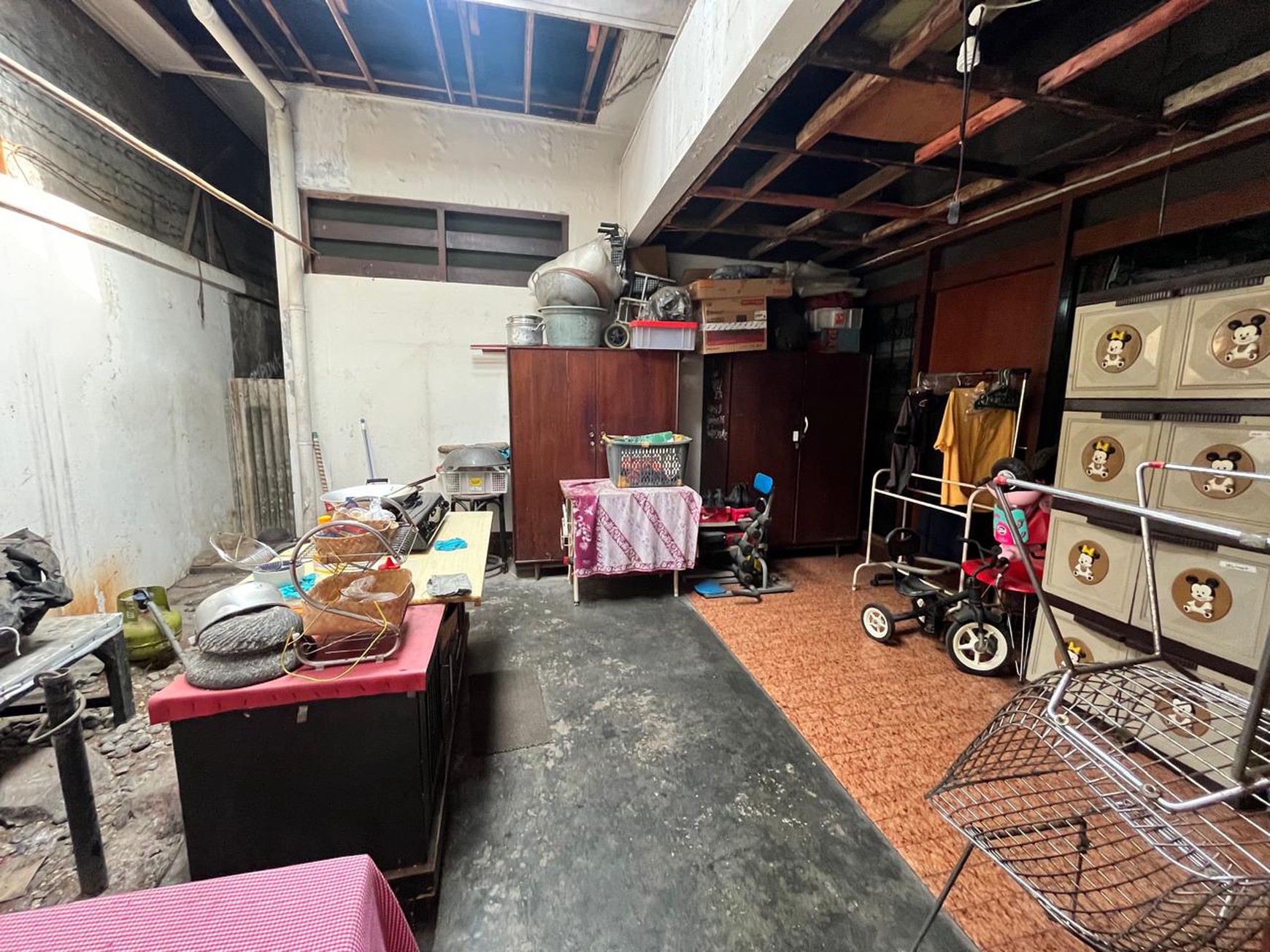 Rumah 1 Lantai, bebas banjir, Lokasi strategis di Rempoa