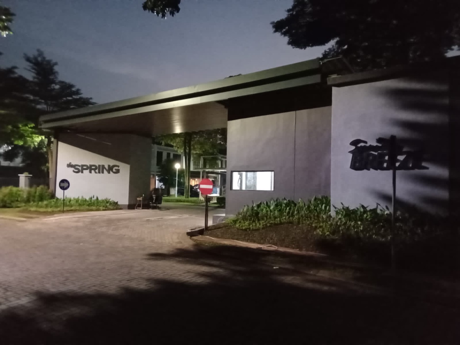 Rumah Minimalis, 2 Lantai Siap huni dalam Cluster di Buaran- Serpong