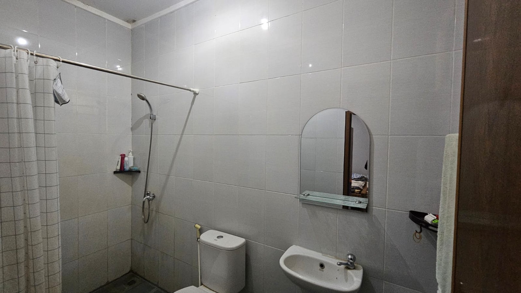 Rumah Minimalis, 2 Lantai Siap huni dalam Cluster di Buaran- Serpong