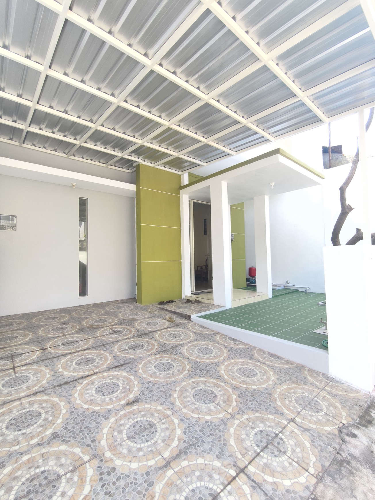 Rumah Cantik Harga Terbaik di Regency One Wonorejo - Akses Mudah ke Tengah Kota