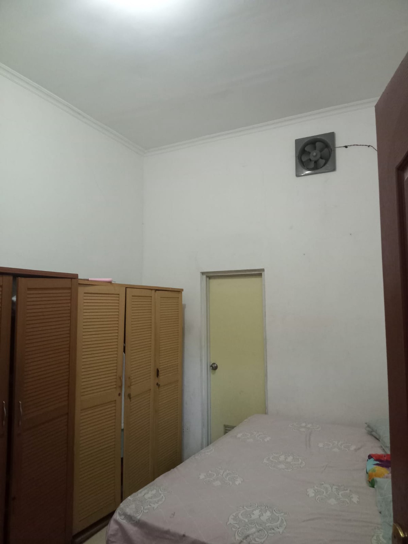 Dikontrakkan Rumah 2 Lantai Full Renovasi di Puri Surya Jaya - Gedangan, Sidoarjo