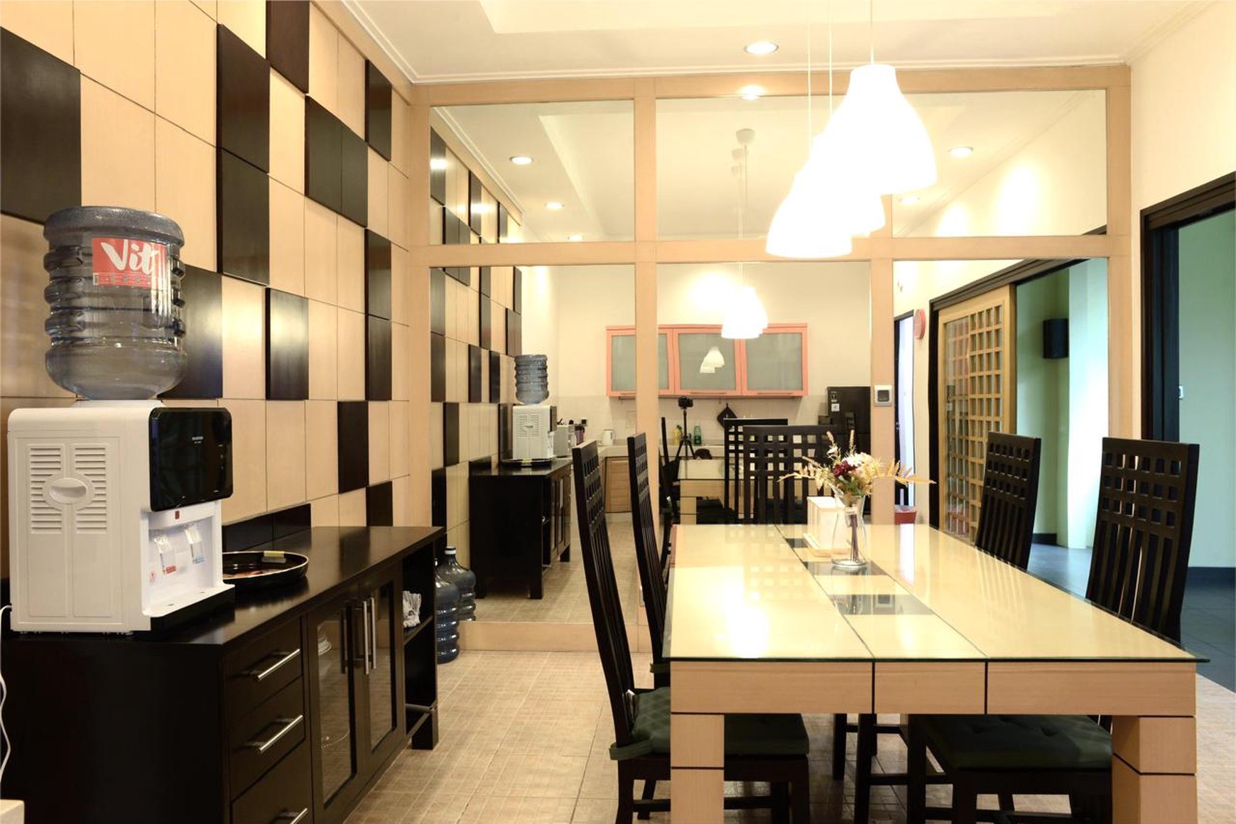 Dijual Rumah Bagus Full Furnished di Sayap Pasteur