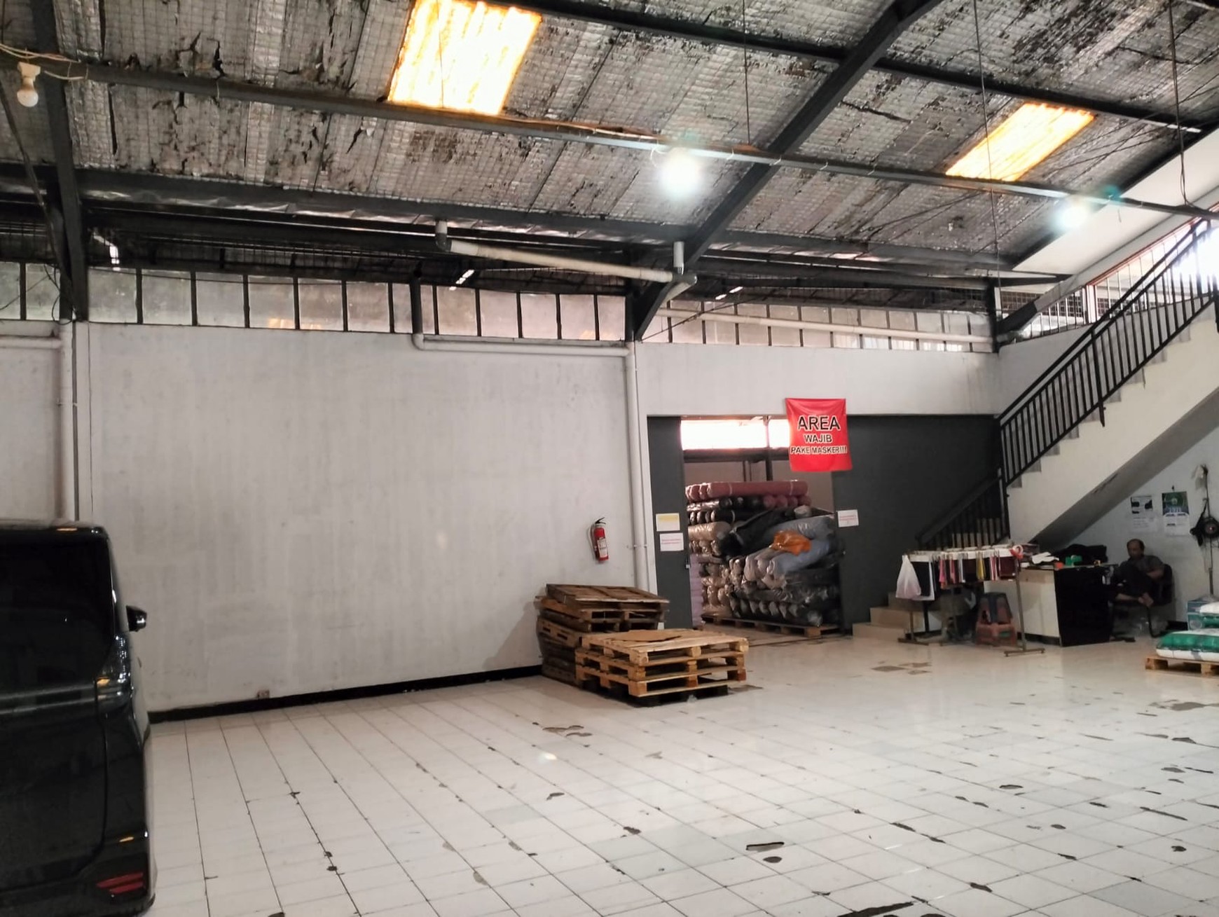 Dijual Gudang Strategis di Sumber Sugih, Bandung