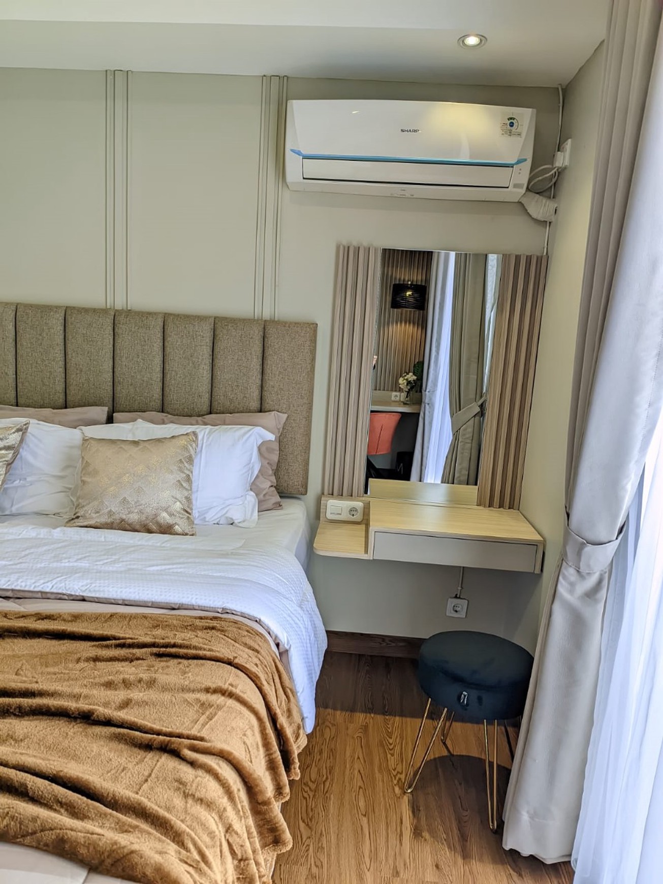 Apartment Siap huni, Fully furnished, Lokasi strategis dekat ST. KAI Jurangmangu