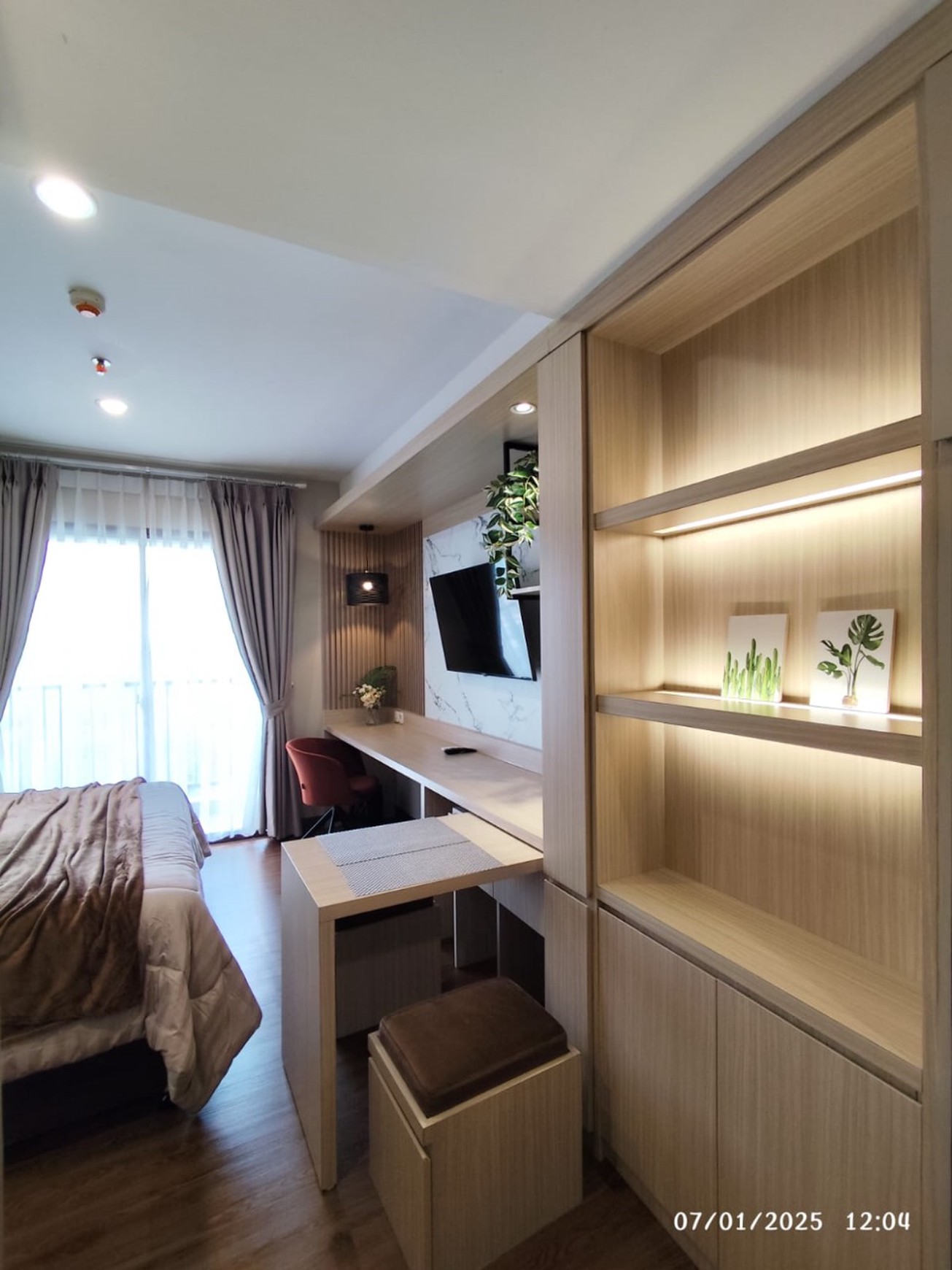 Apartment Siap huni, Fully furnished, Lokasi strategis dekat ST. KAI Jurangmangu