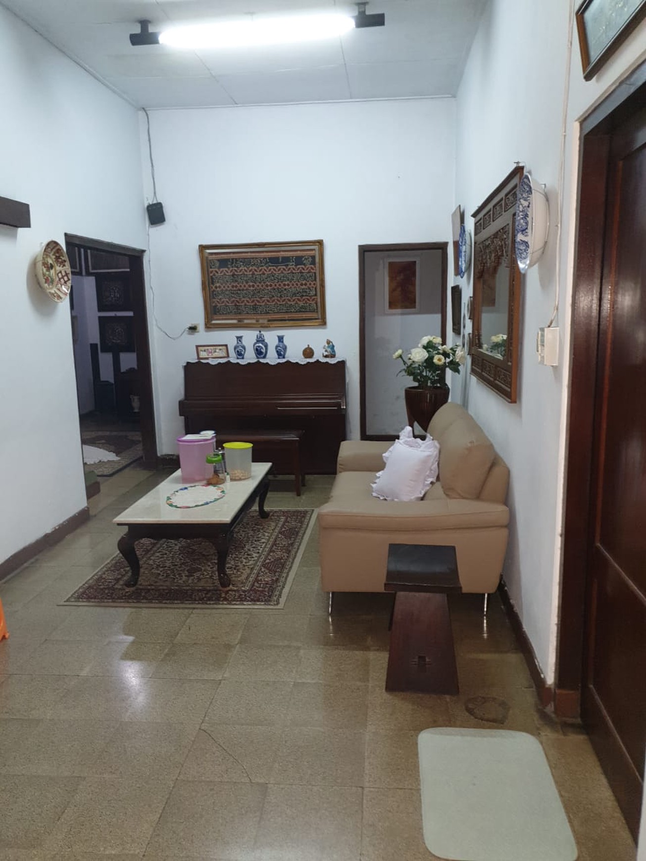 Rumah 2 Lantai Di Menteng Dalam dengan LT 322 LB 280 @Jakarta Selatan