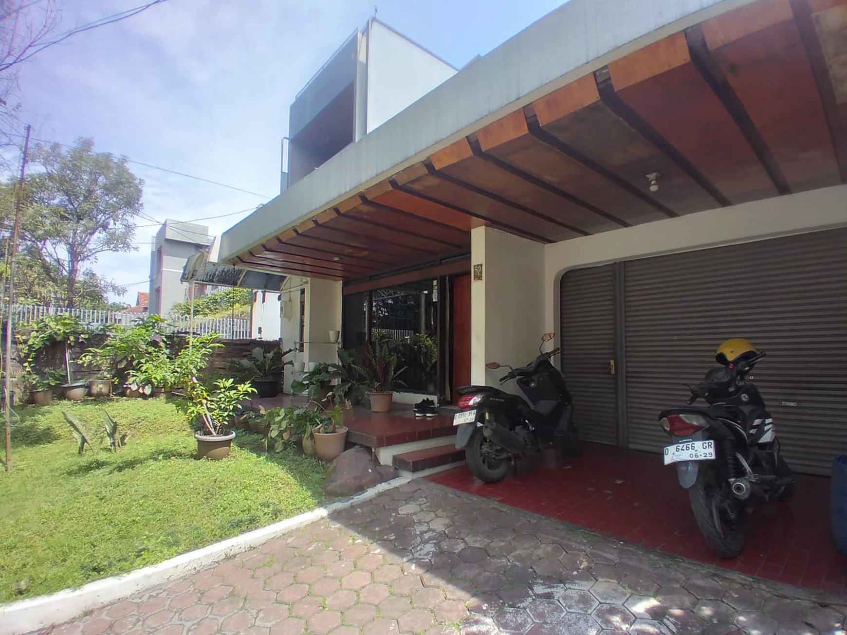 Rumah Hitung Tanah Area Cipete