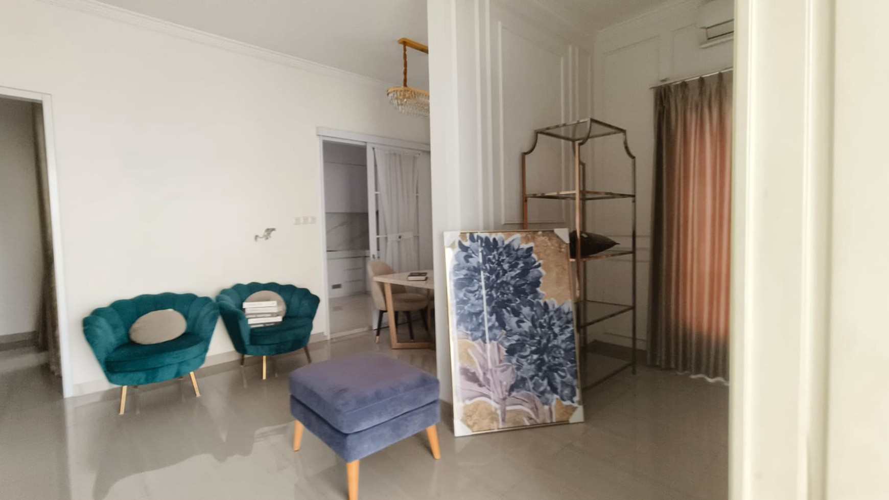 Rumah Hitung Tanah Area Cipete