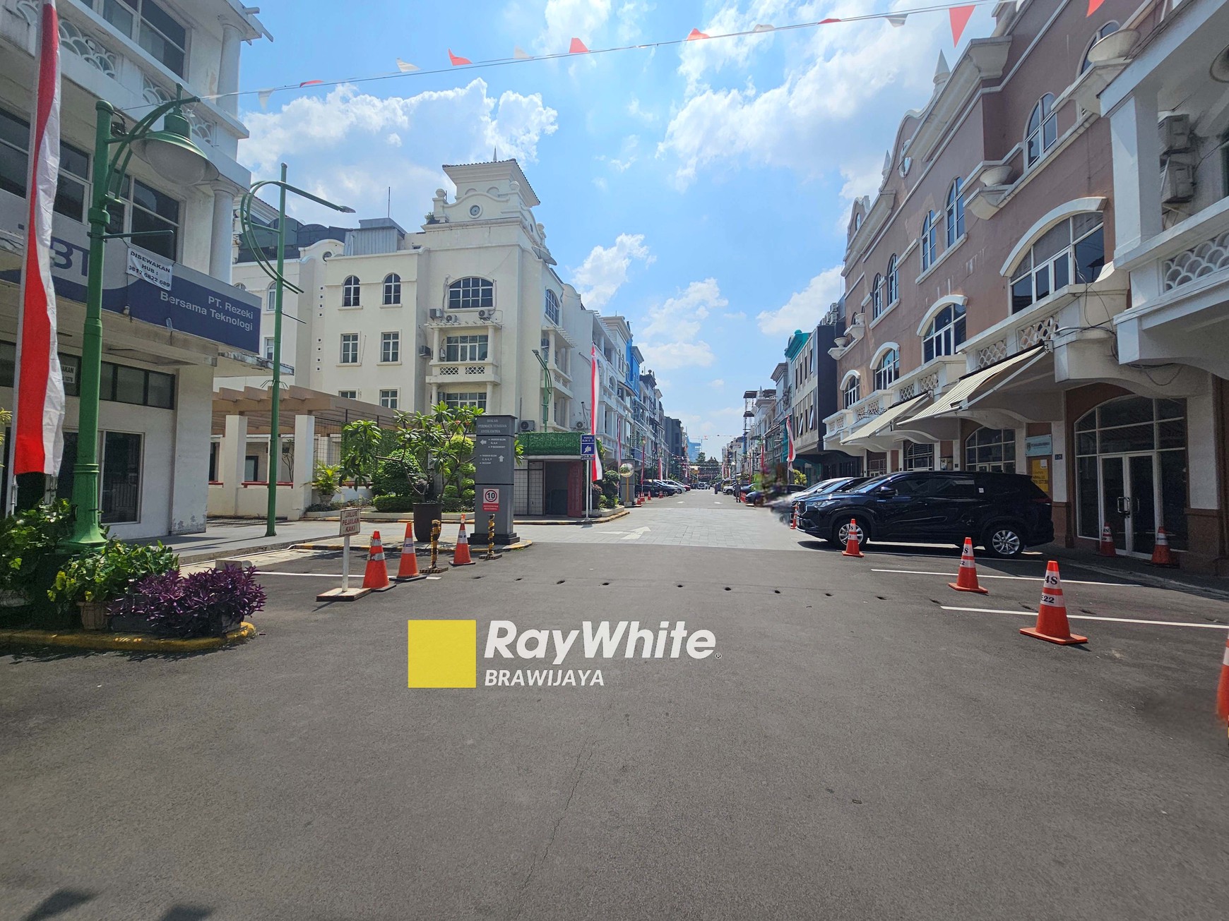 Rumah Hitung Tanah Area Cipete