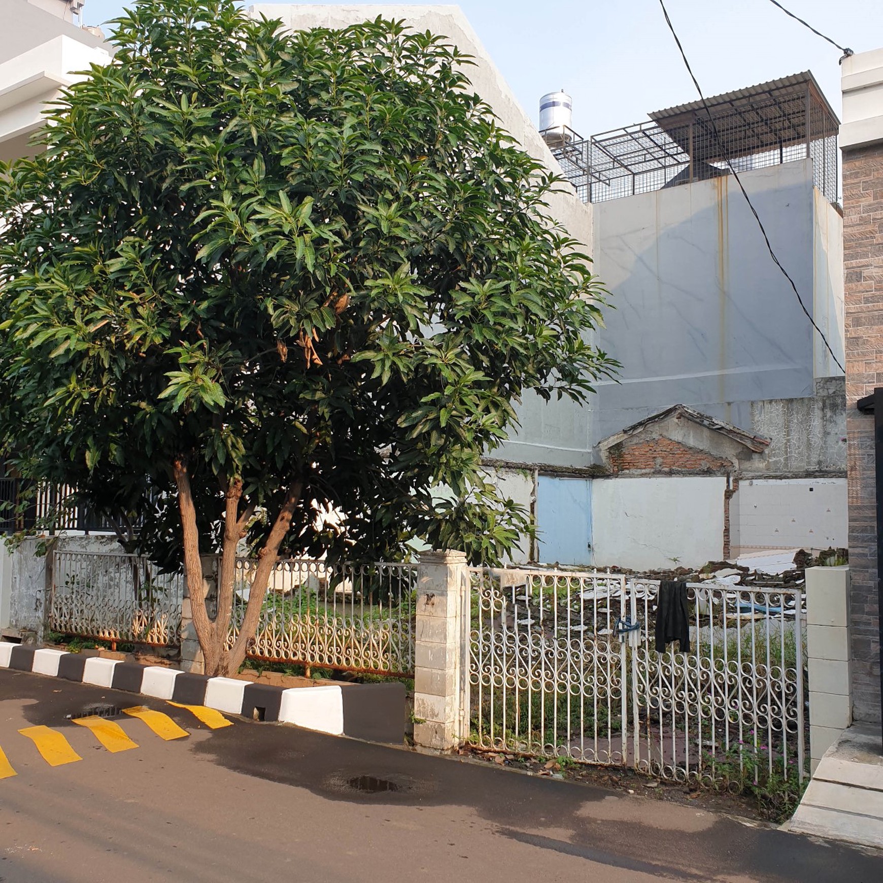 Rumah Hitung Tanah Area Cipete