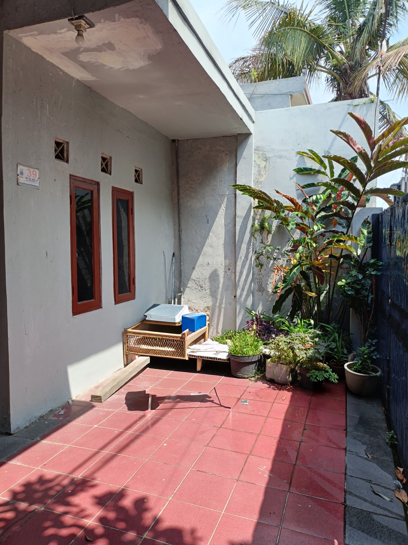 Rumah Hitung Tanah Area Cipete