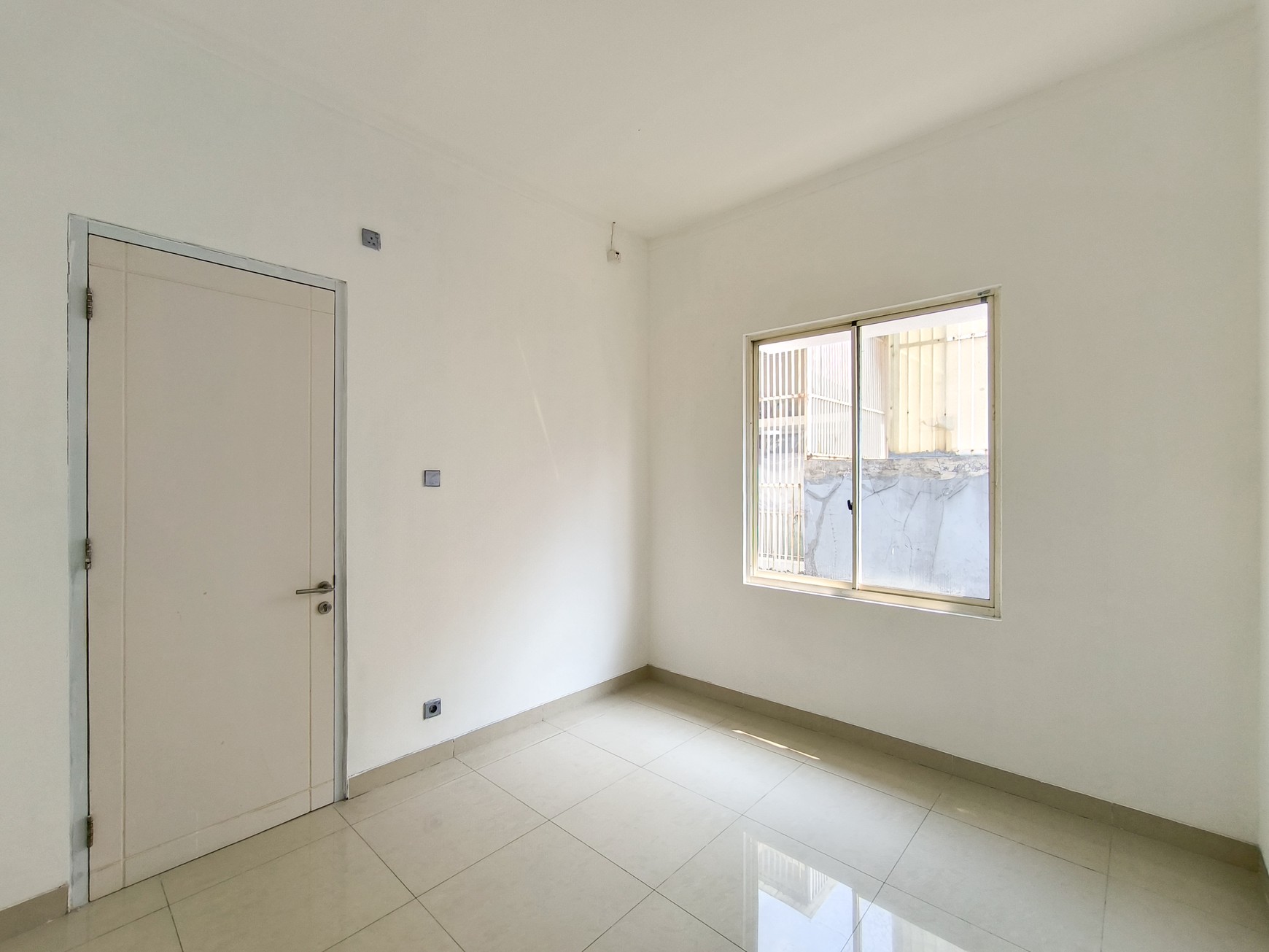 Rumah Bagus Siap Huni Di Kebayoran Essence Bintaro Jaya Sektor 7