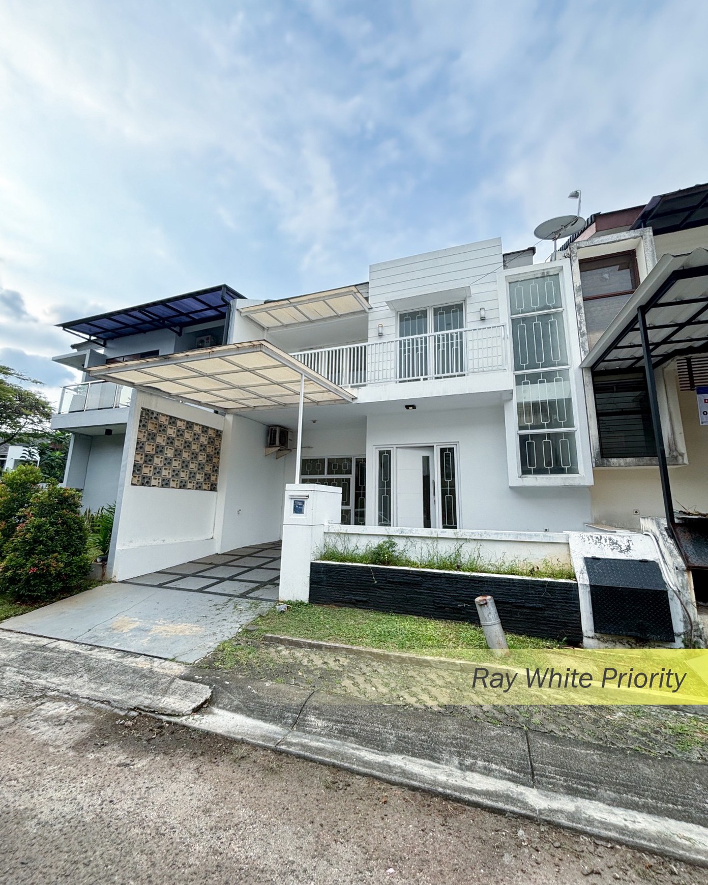 Rumah Baru Renovasi di Emerald  Bintaro #DG