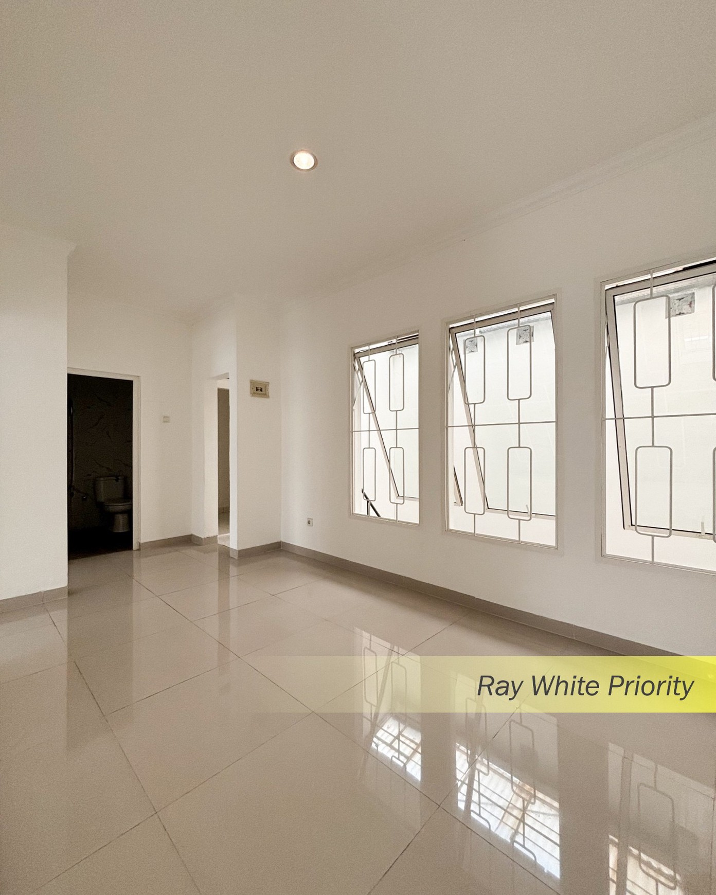 Rumah Baru Renovasi di Emerald  Bintaro #DG