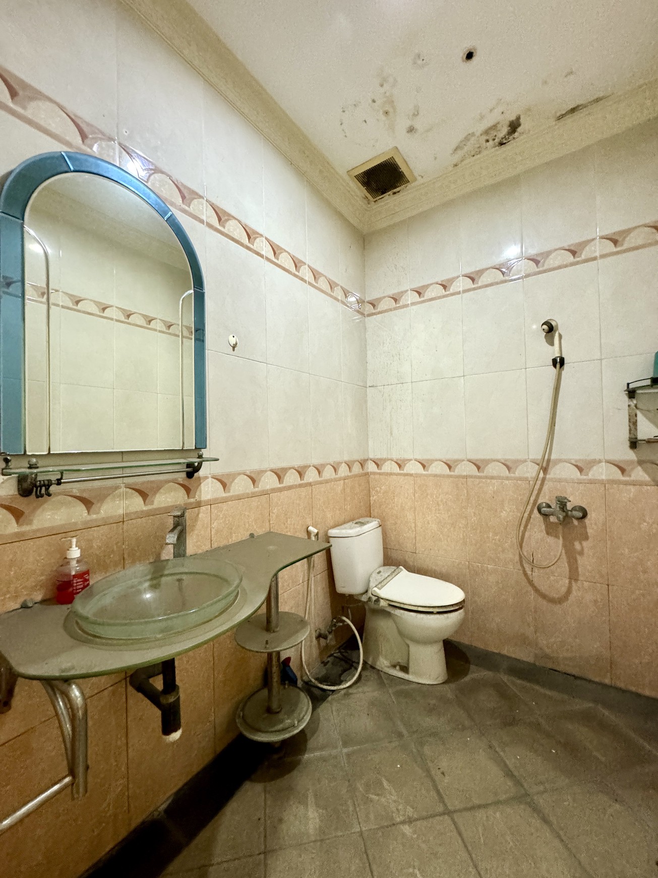 Dijual  Rumah di Camar Elok, Pik Jakarta Utara