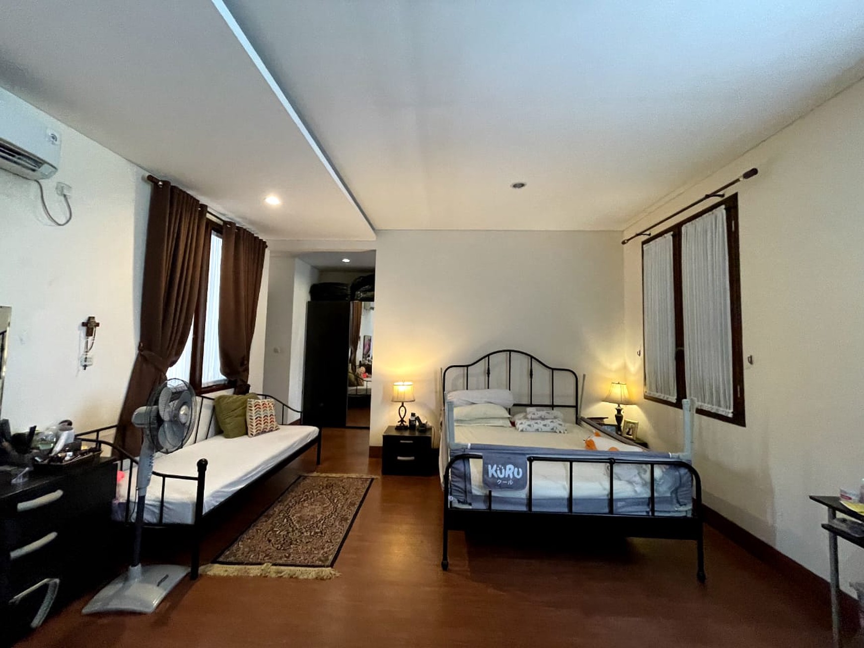 Dijual Rumah Bumi Asih, Perum Bumi Karang Indah, Cilandak