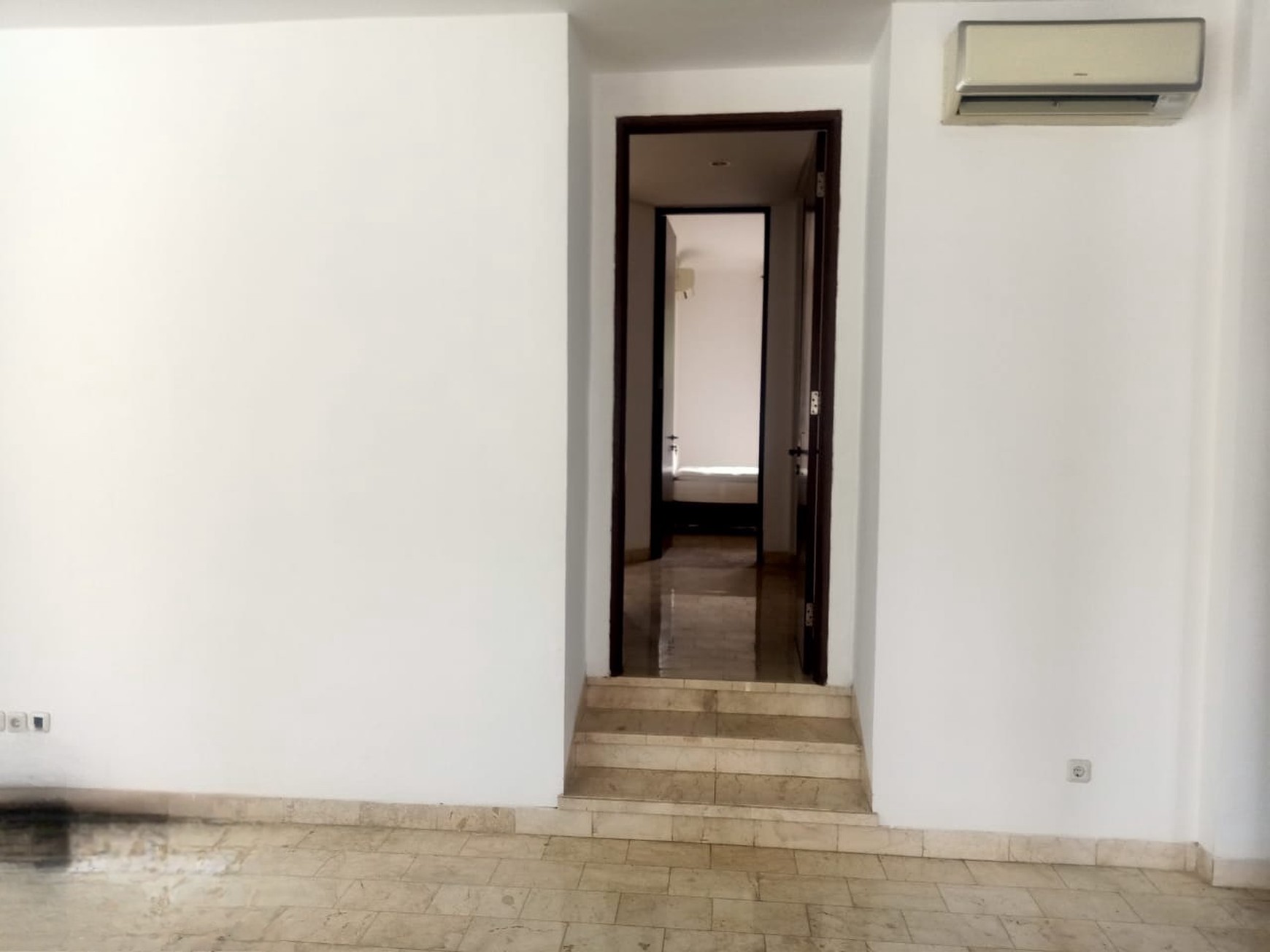 Dijual rumah selangkah dari antasari, Cipete, Jakarta selatan