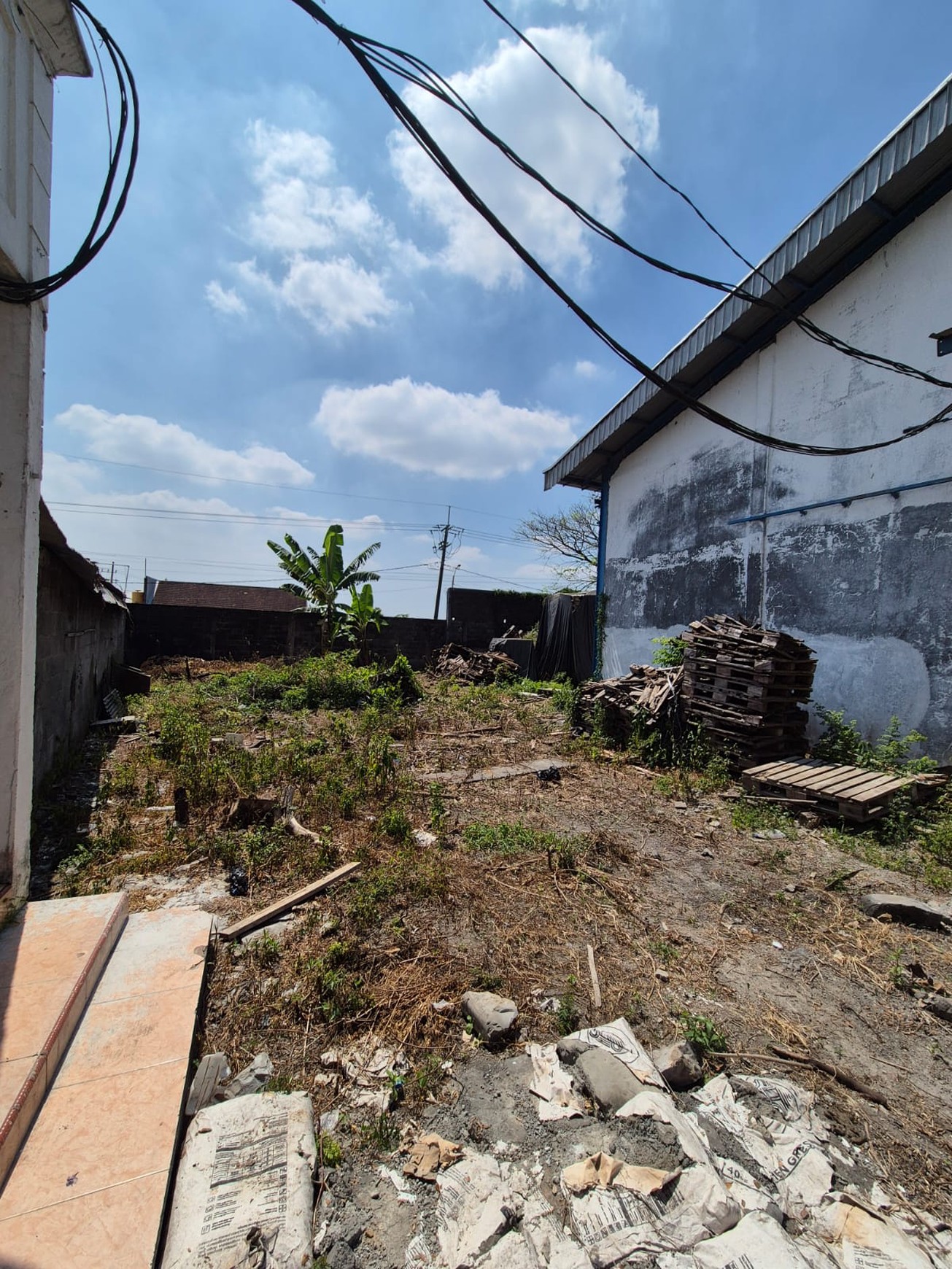 Jual Gudang BESAR LOKASI STRATEGIS Balongpanggang, Gresik