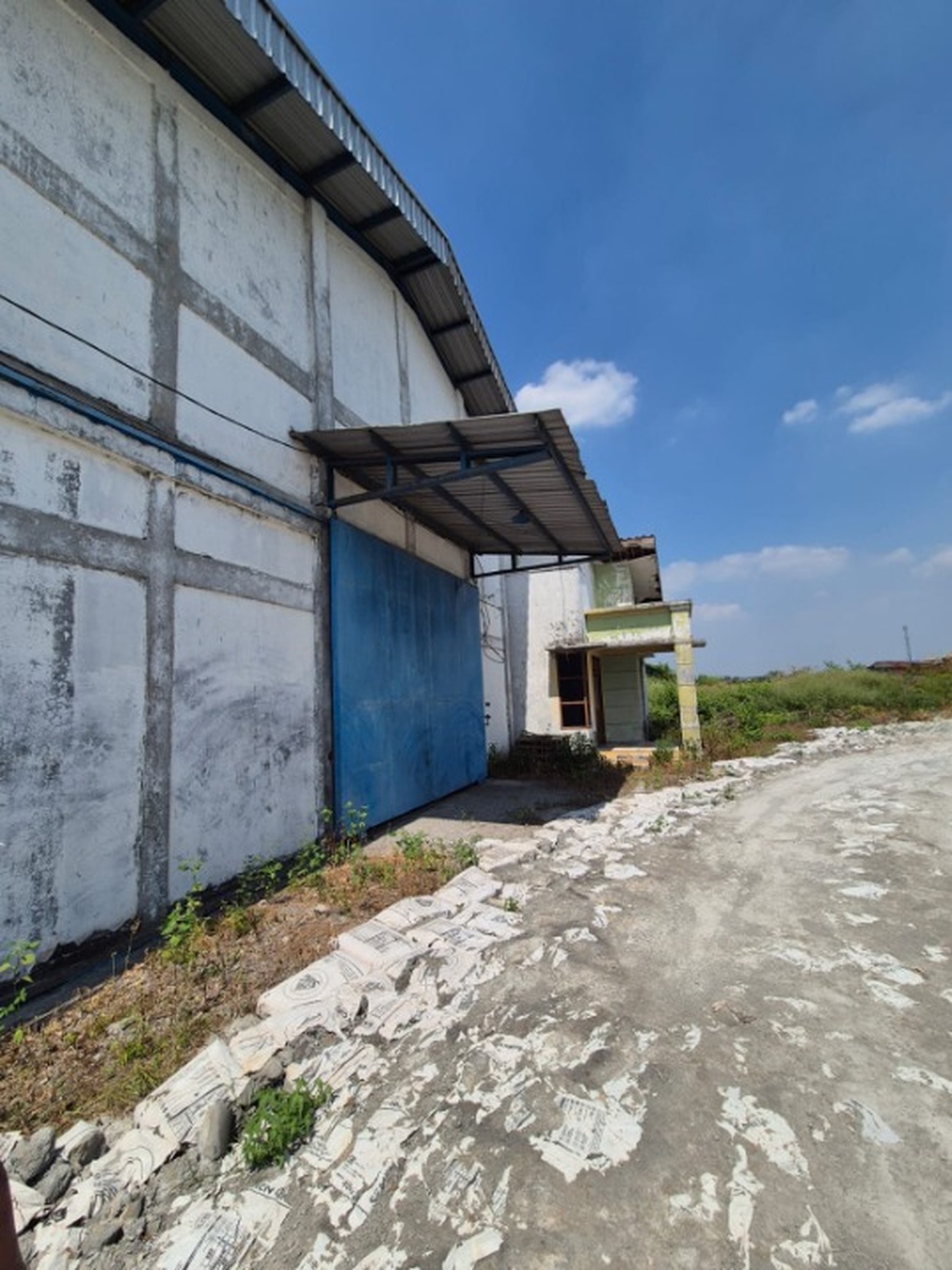 Jual Gudang BESAR LOKASI STRATEGIS Balongpanggang, Gresik