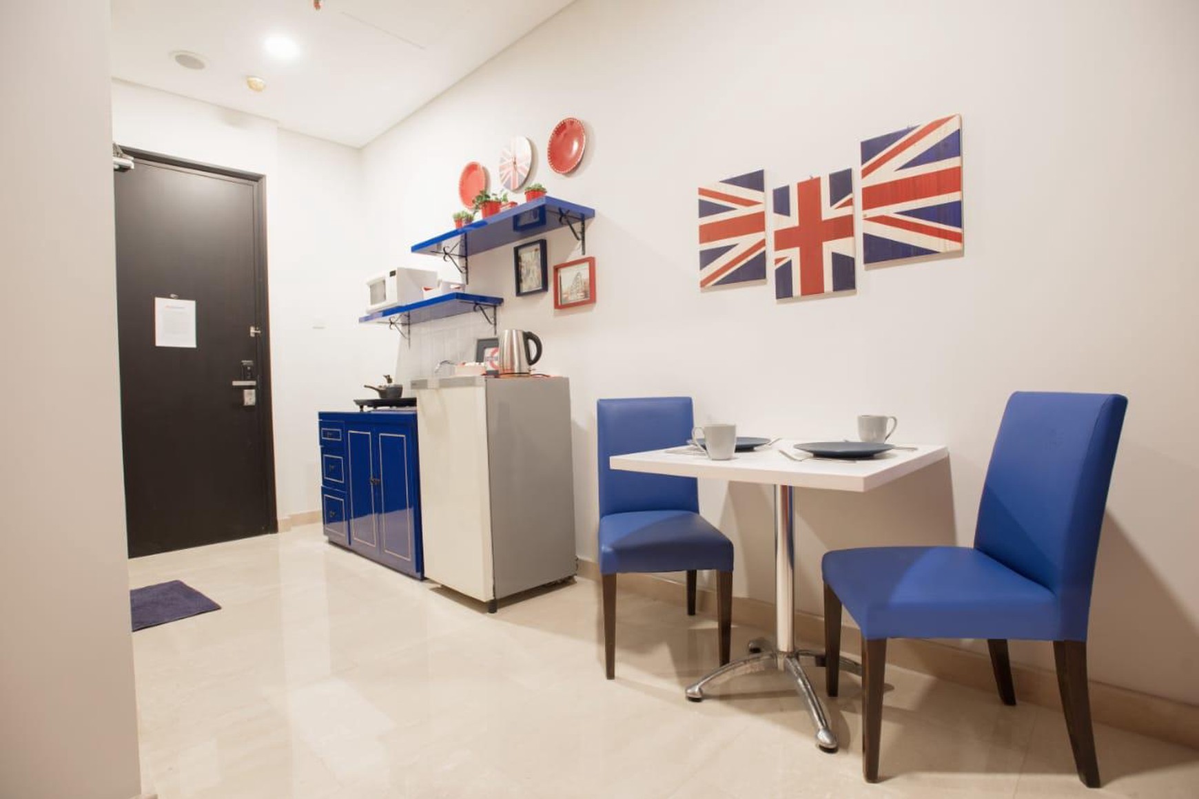 Disewakan Unit Apartemen Sudirman Suites - Lantai 17, Luas 42m, Furnished