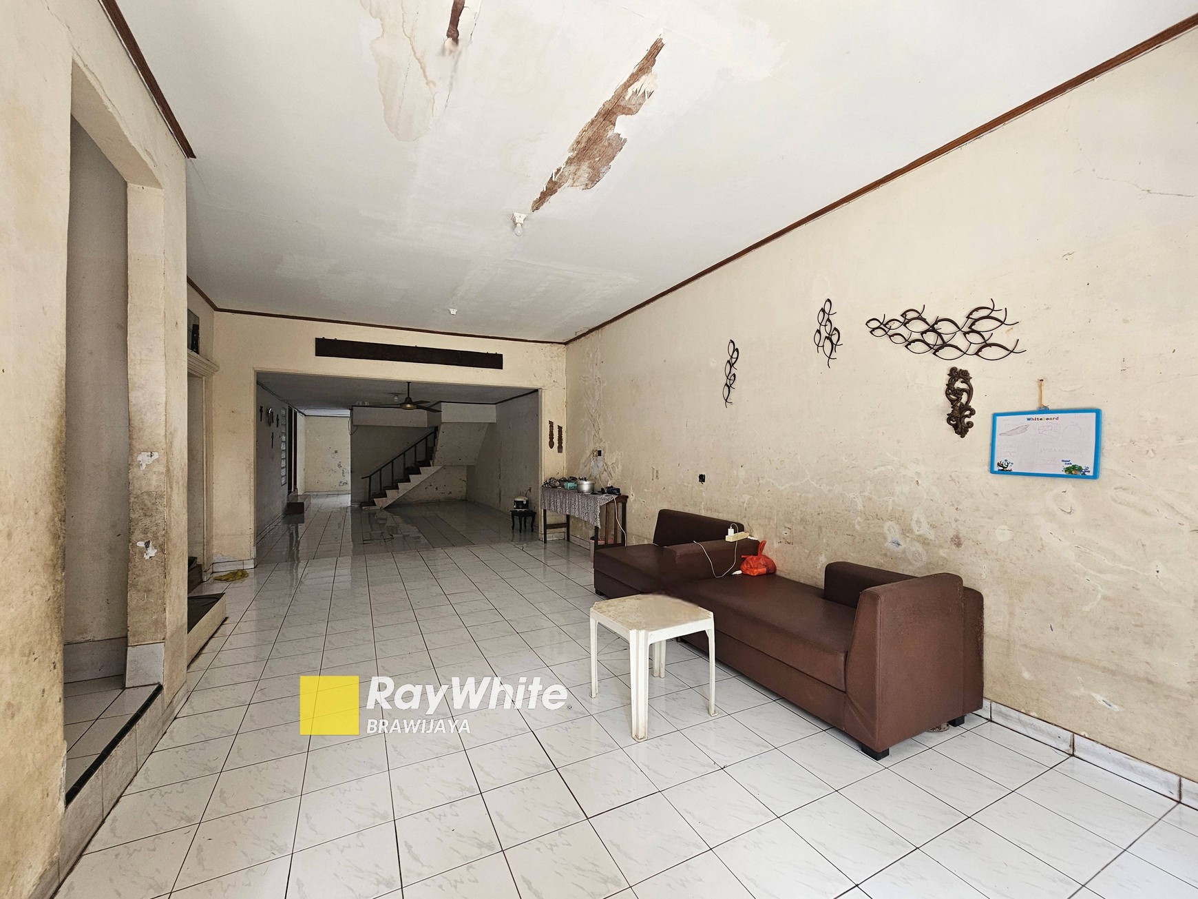 Rumah di Kompleks Green Ville, Tanjung Duren, Jakarta Barat, Hitung Tanah Saja