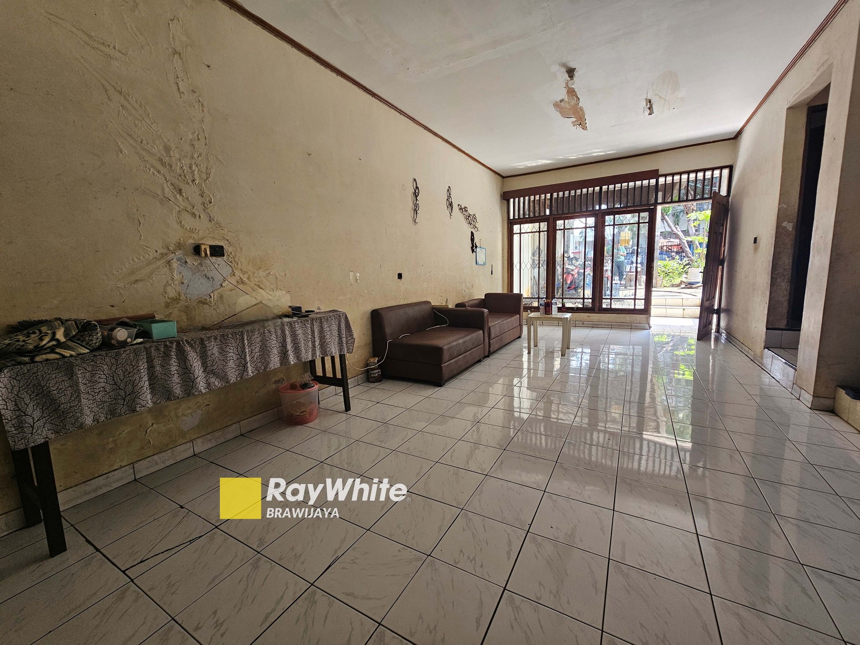 Rumah di Kompleks Green Ville, Tanjung Duren, Jakarta Barat, Hitung Tanah Saja