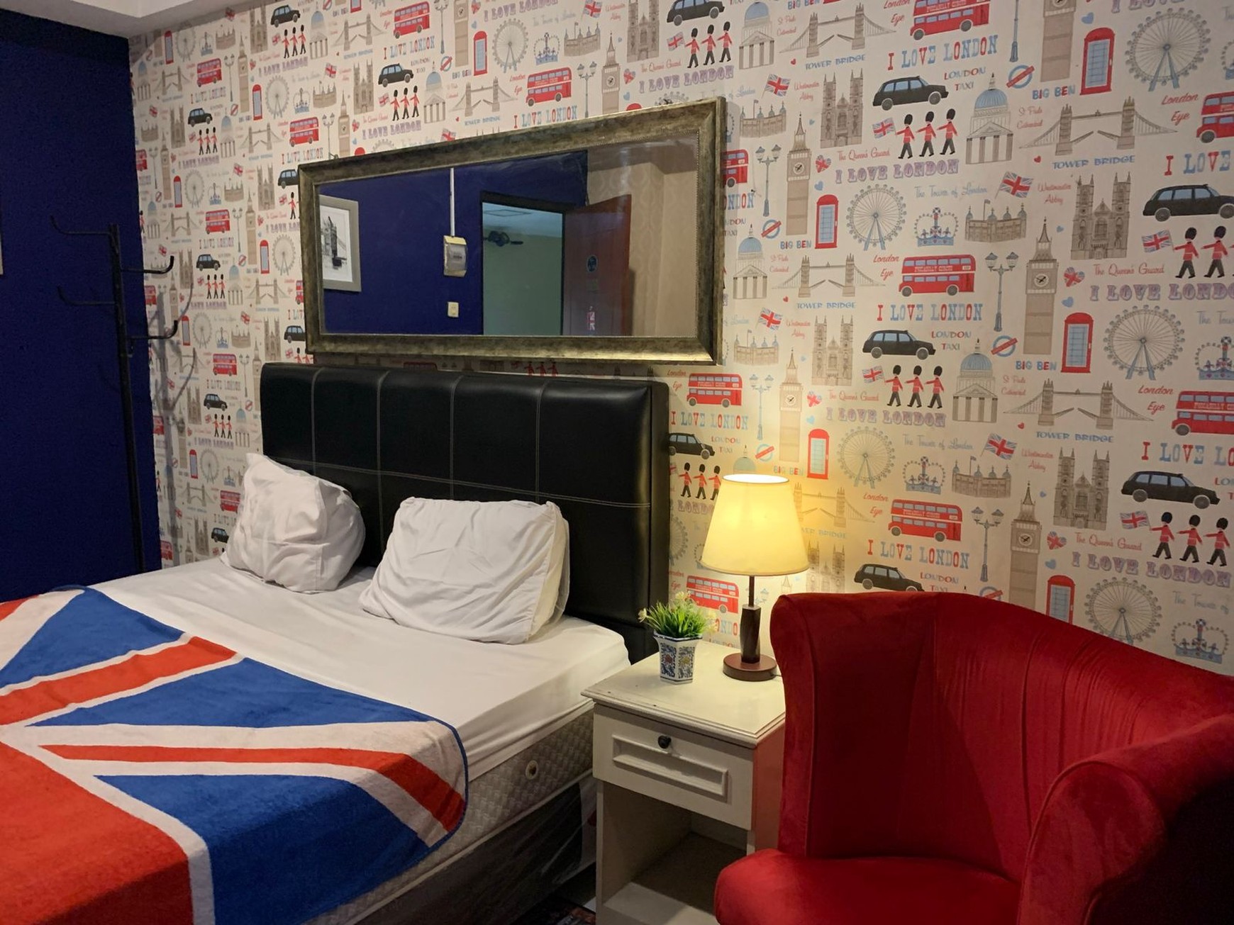 Studio Furnished Lantai Tinggi - Dijual Unit Siap Huni di Kebagusan City!