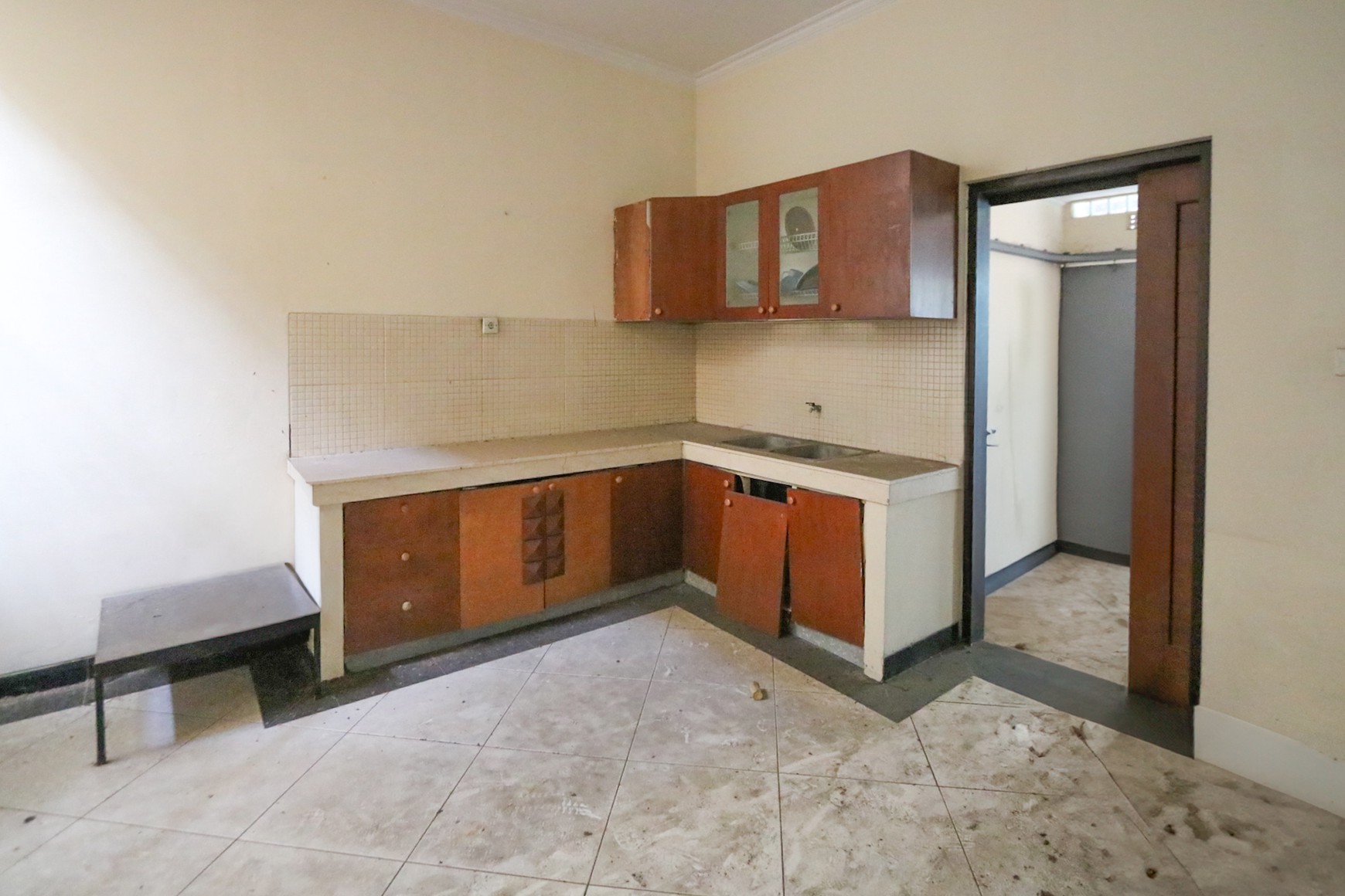 RUMAH NYAMAN LINGKUNGAN ELIT, BATUNUNGGAL, AKSES MUDAH GATOT SUBROTO, DAGO, SETRADUTA