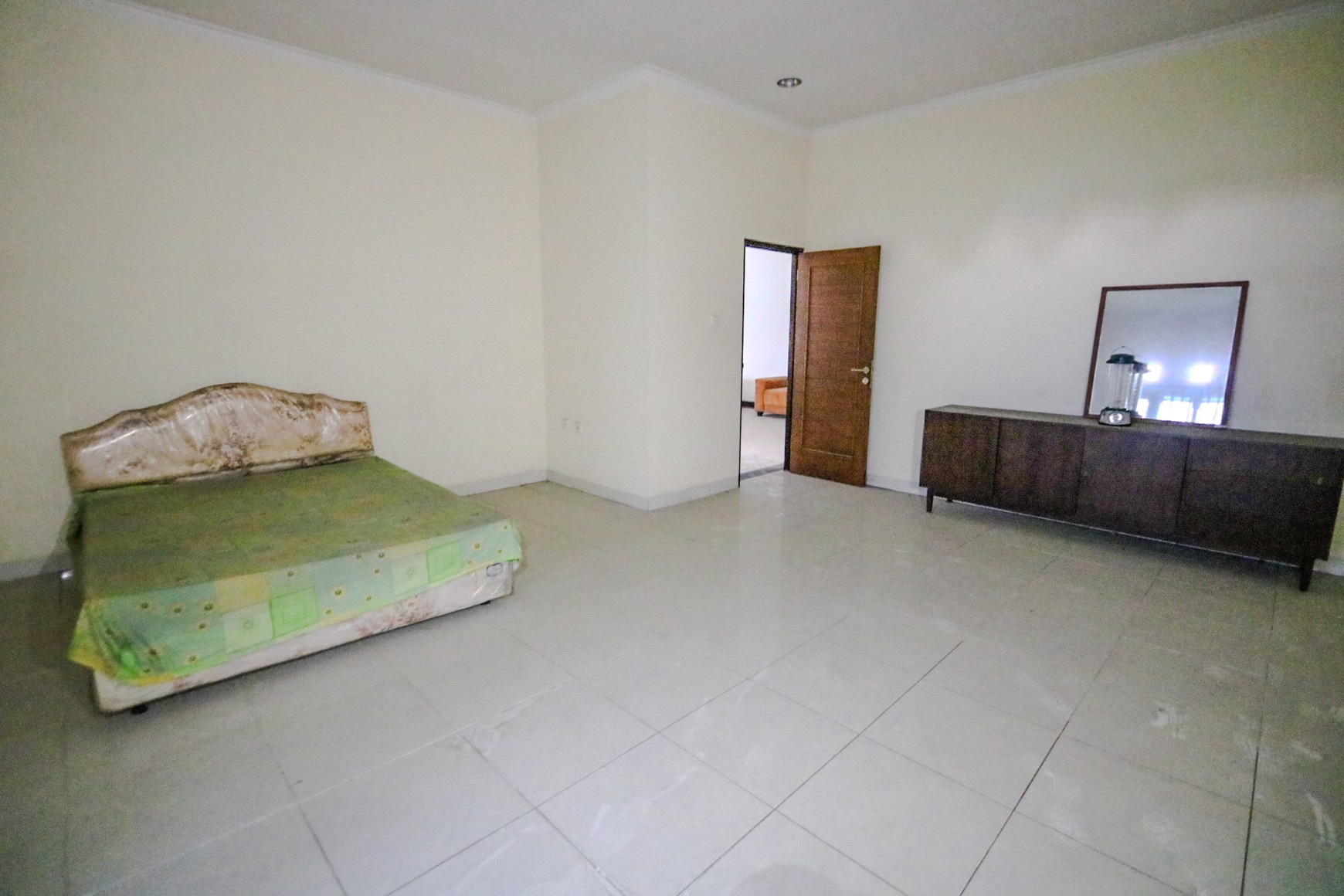 RUMAH NYAMAN LINGKUNGAN ELIT, BATUNUNGGAL, AKSES MUDAH GATOT SUBROTO, DAGO, SETRADUTA