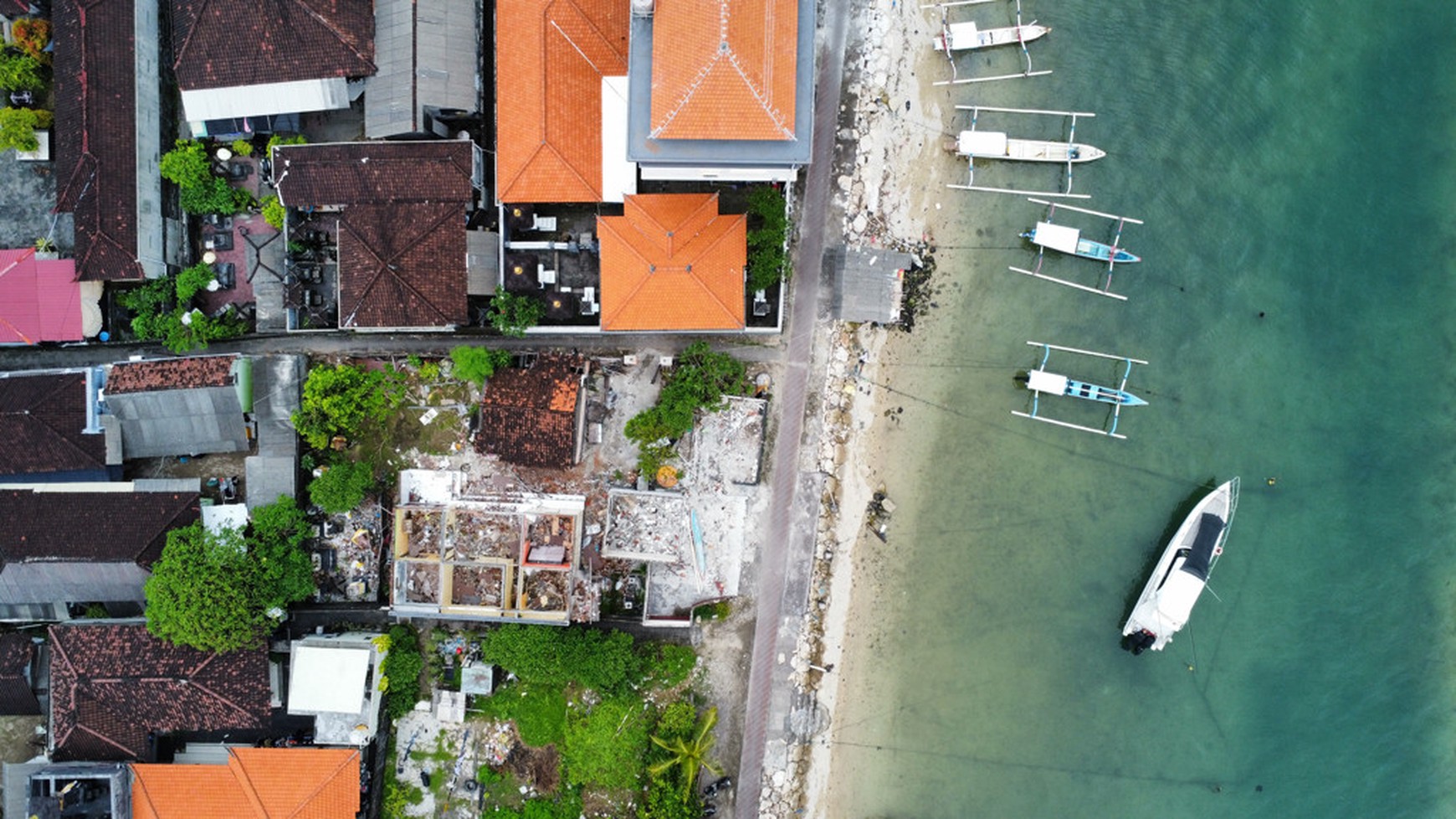 Freehold - Tanjung Benoa Land with Flexible Front Space - Perfect for Villa or Commercial Use
